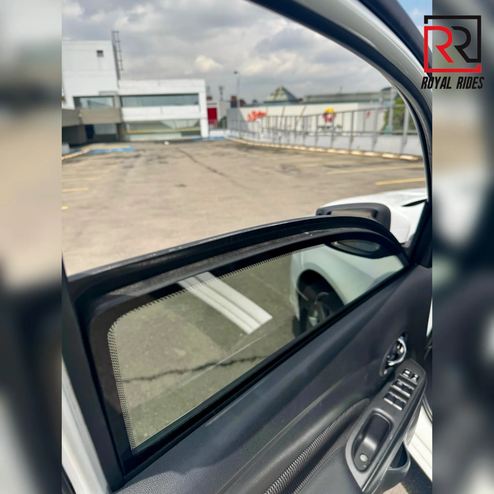 Nissan Versa Advance 