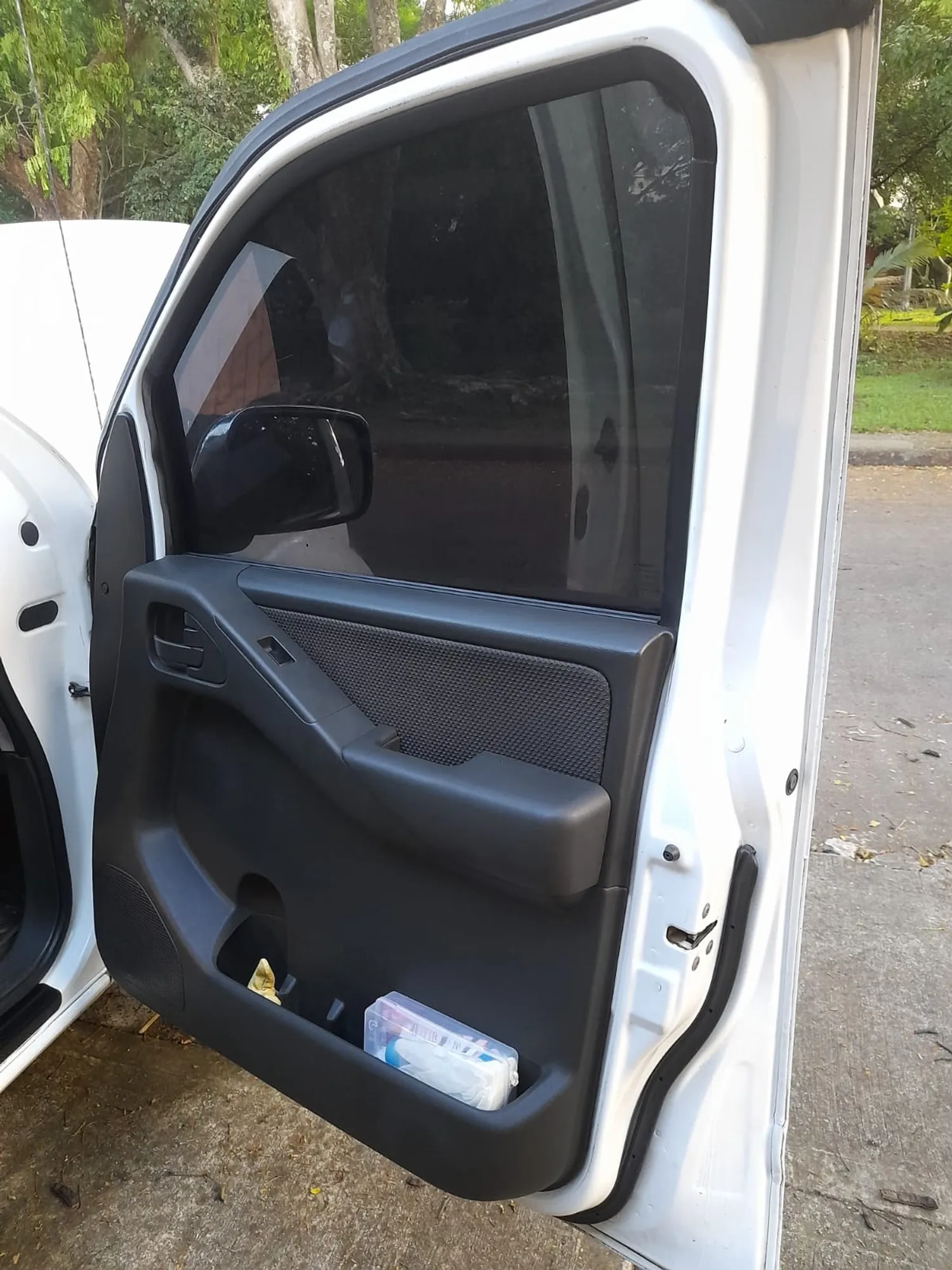 NISSAN NAVARA DIESEL 2.5 MID 2013