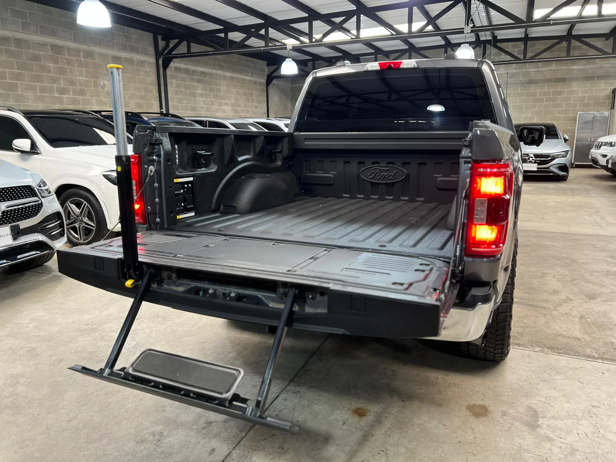 FORD F-150 XLT HIBRIDA 