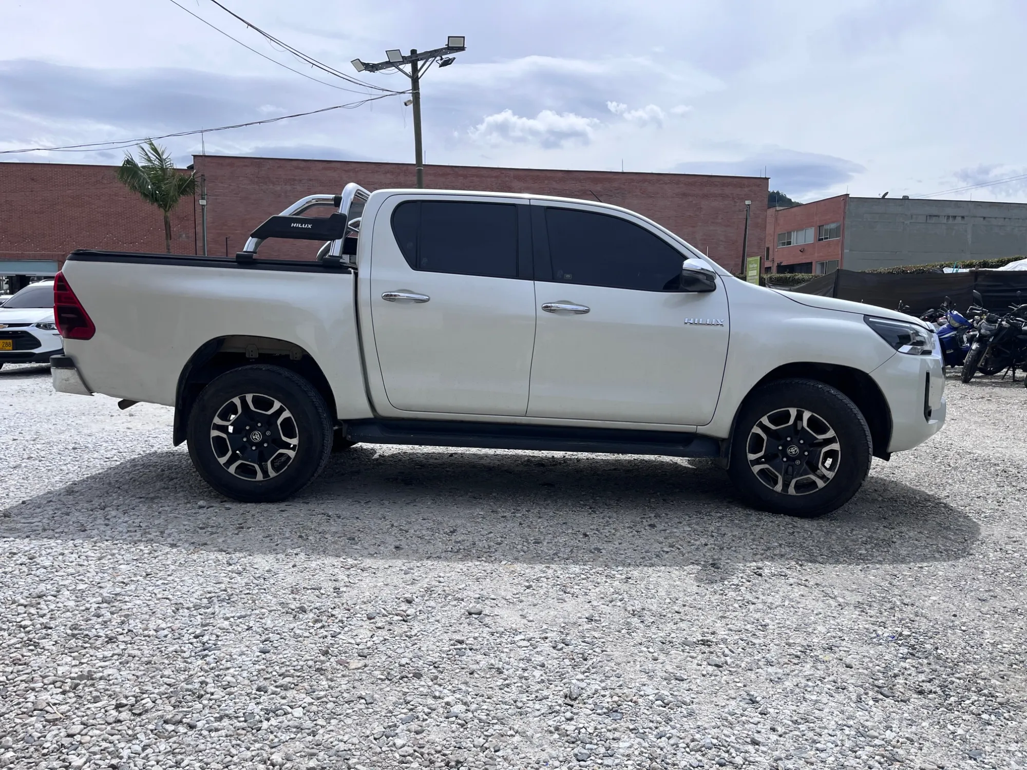 Toyota Hilux 2.8