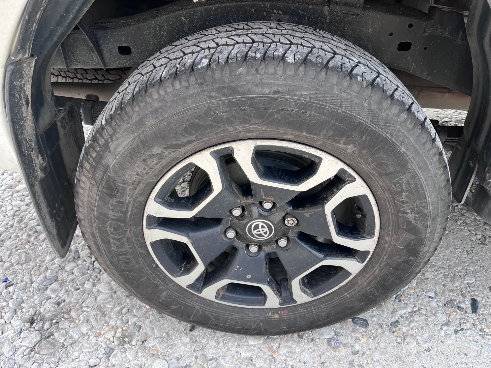 Toyota Hilux 2.8