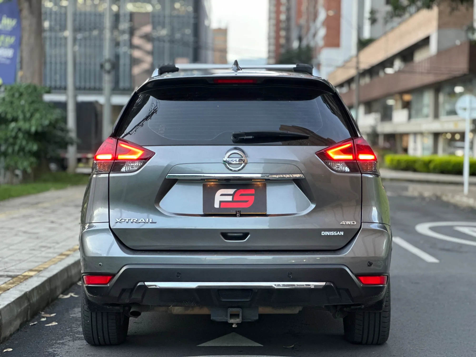 NISSAN XTRAIL EXCLUSIVE 2019