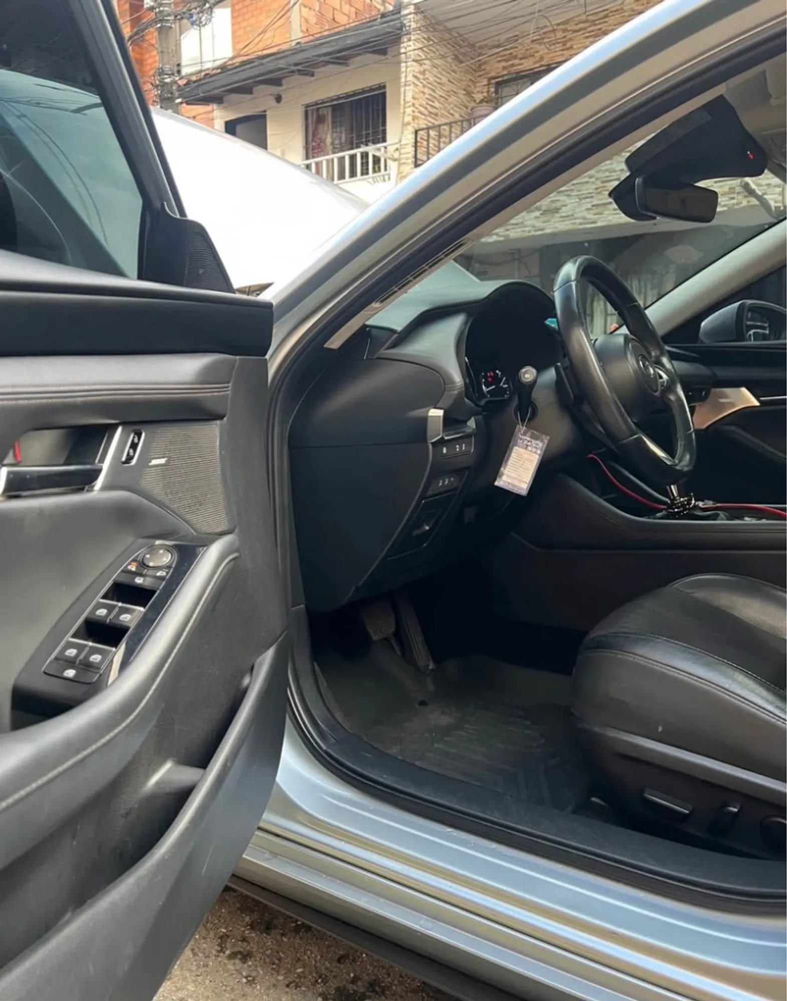Vendo mazda 3 grand Touring lx 2020