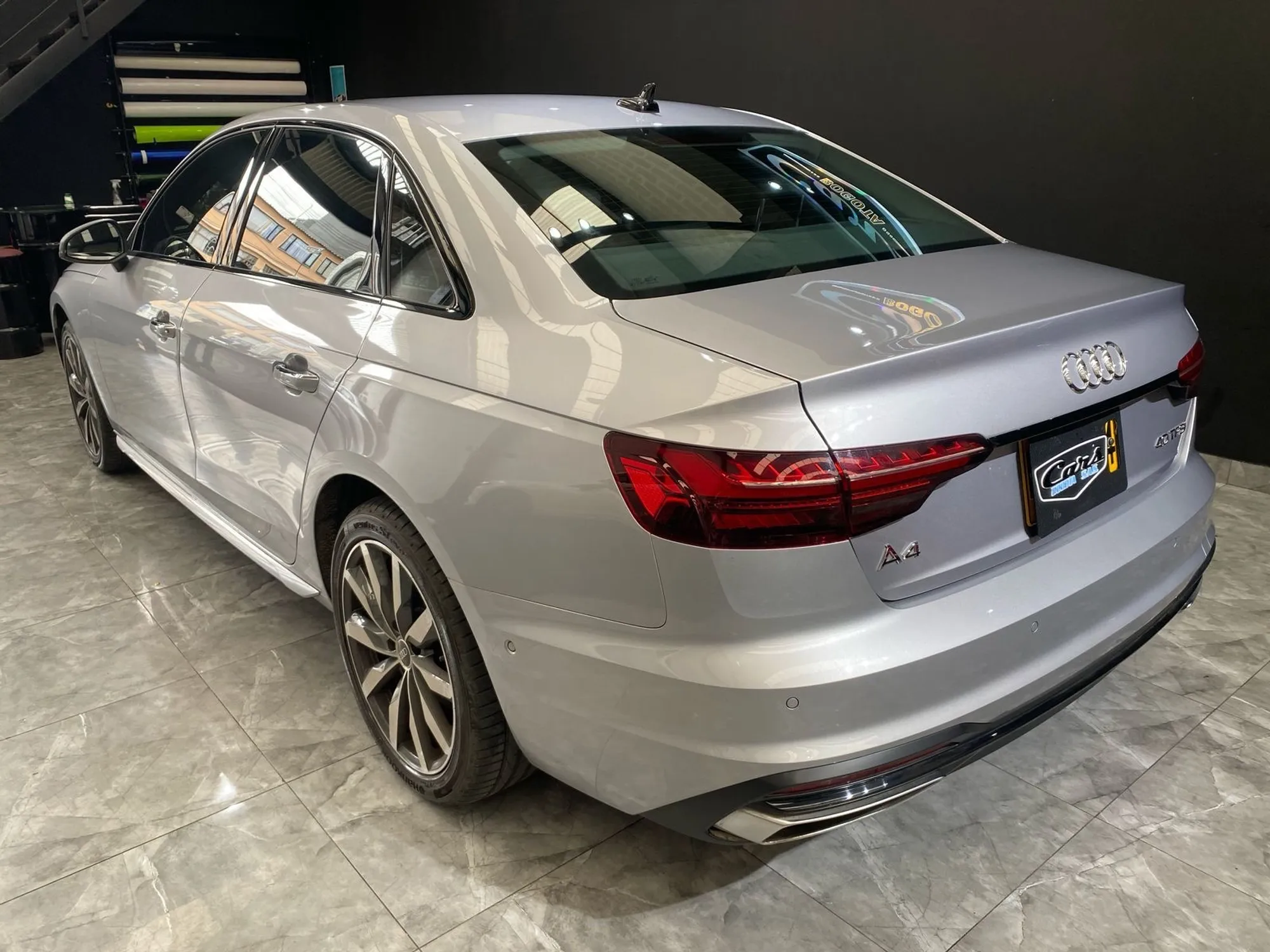 AUDI A4 40TFSI HIBRIDO