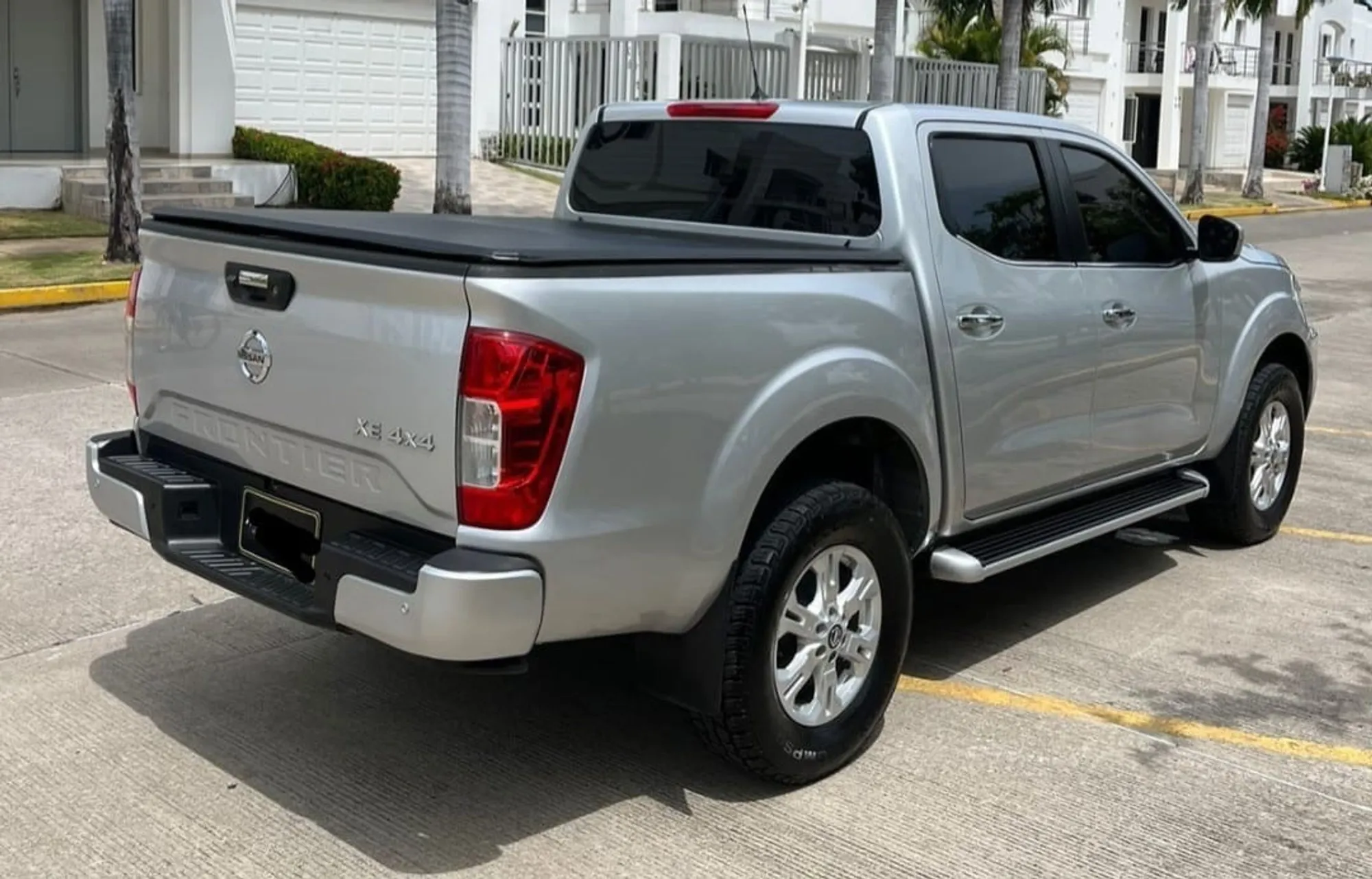 Nissan frontier xe 4x4 automtica 