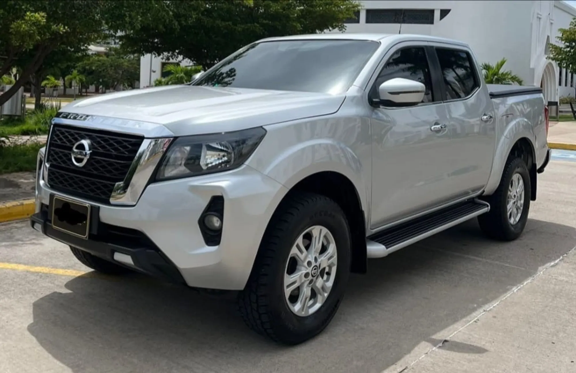 Nissan frontier xe 4x4 automtica 