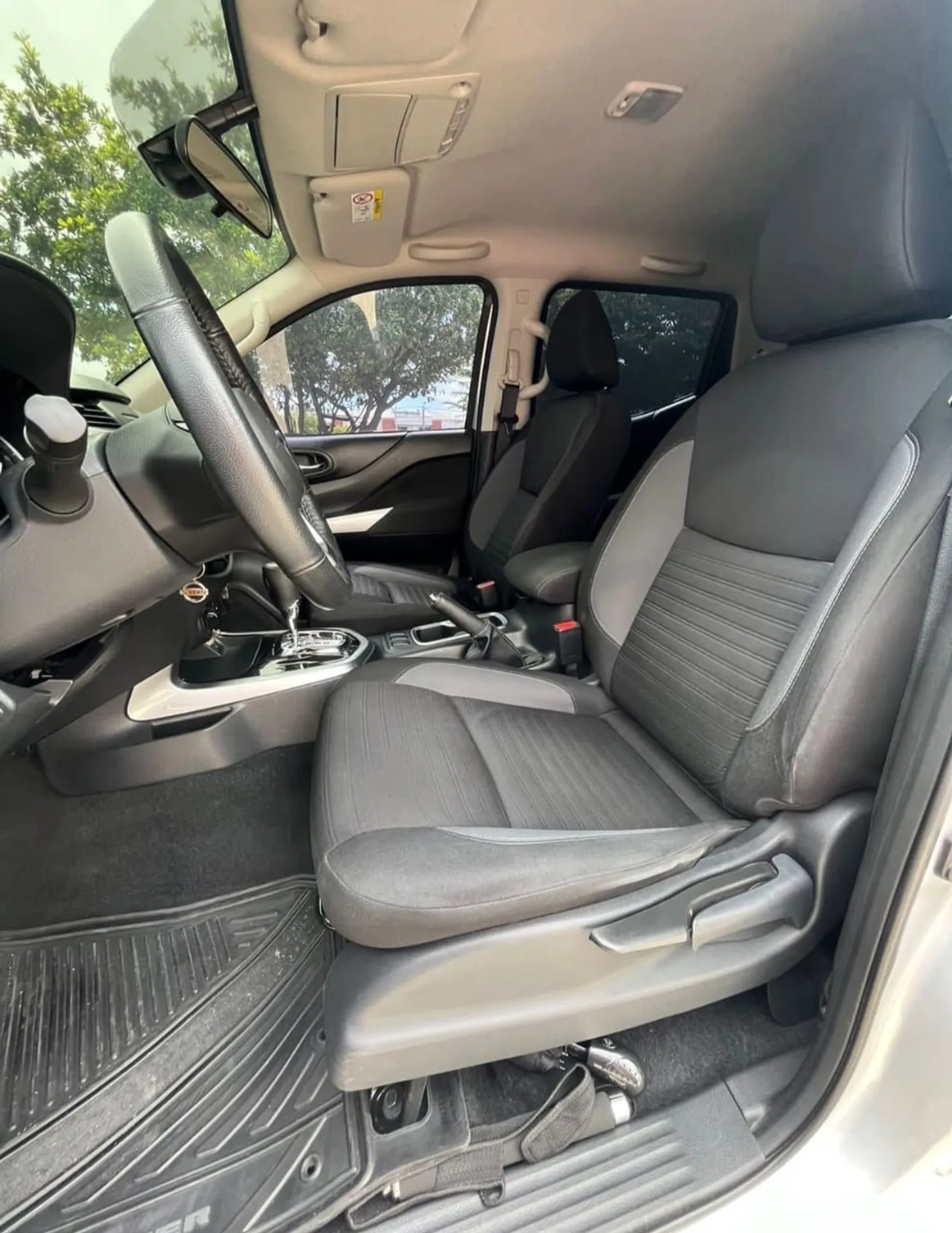 Nissan frontier xe 4x4 automtica 