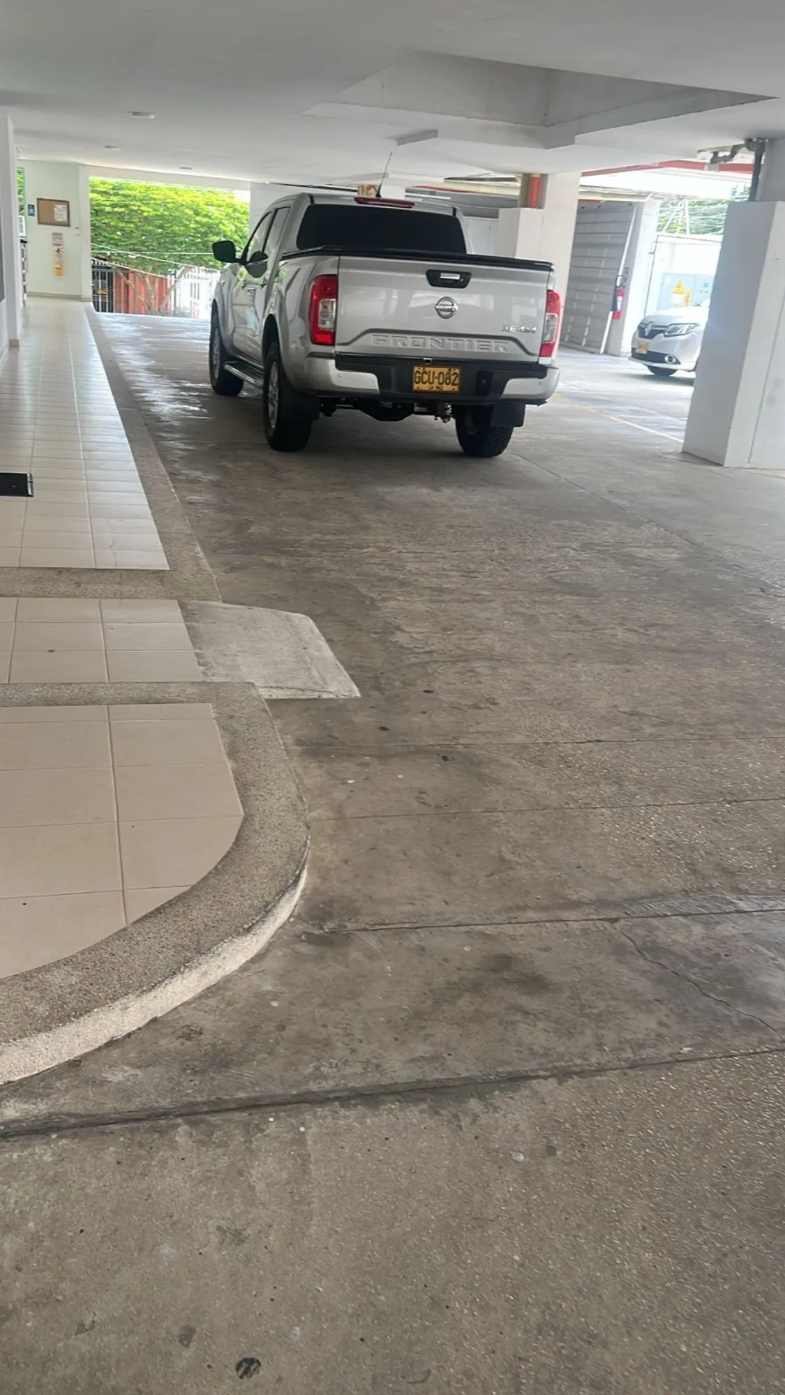 Nissan frontier xe 4x4 automtica 