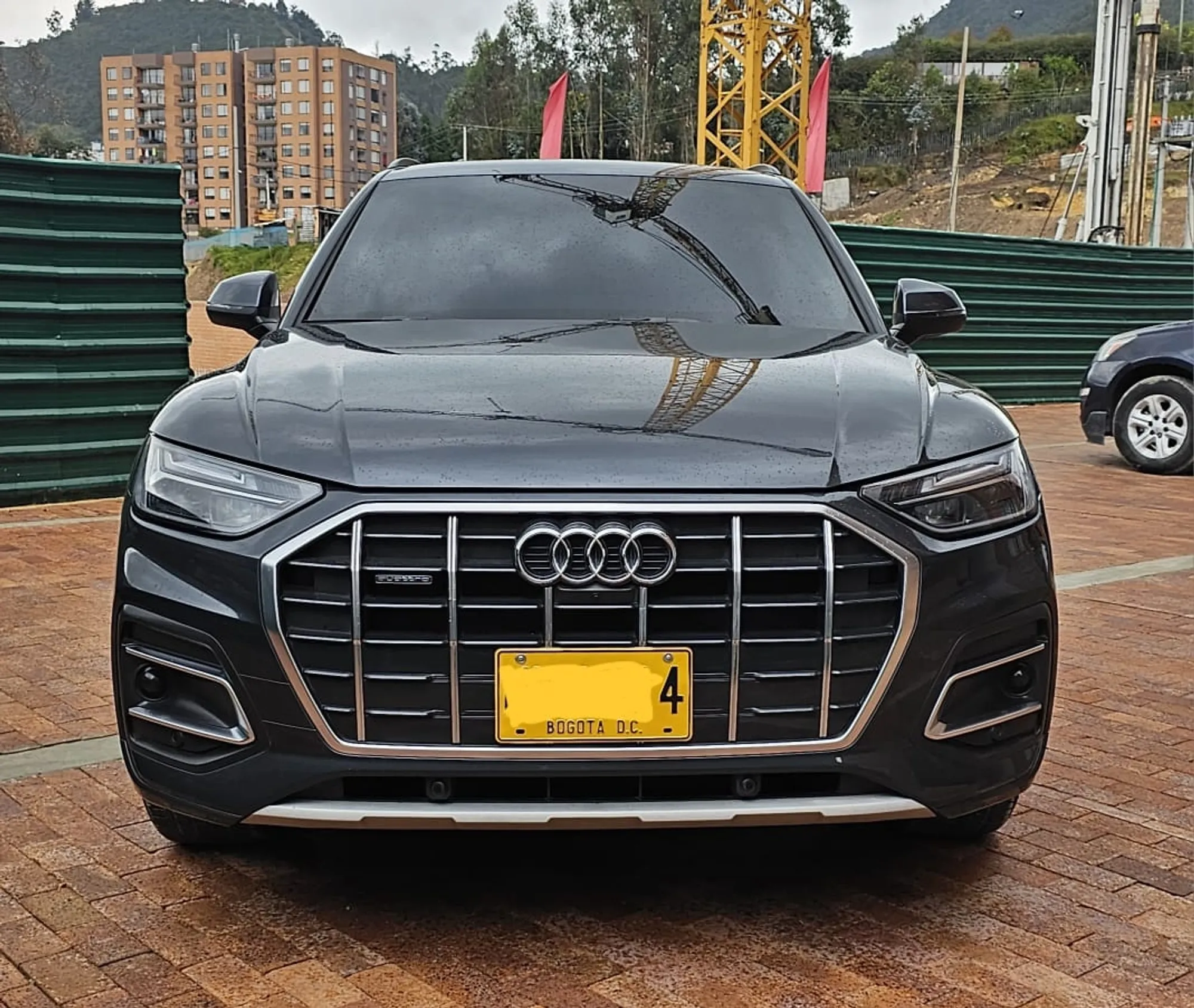 Audi Q5 2.0TFSI  Quattro ambition 2022 hibrido