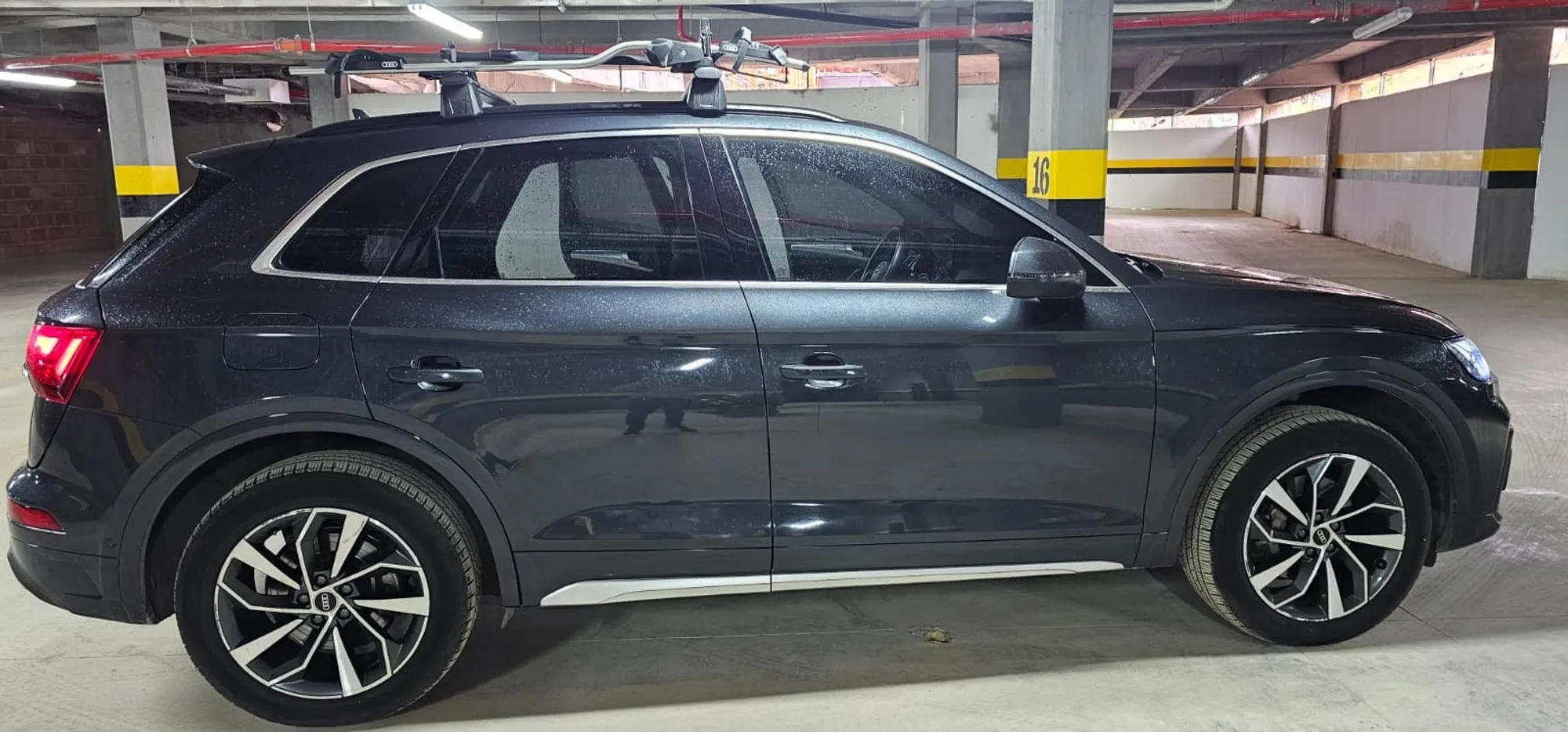 Audi Q5 2.0TFSI  Quattro ambition 2022 hibrido