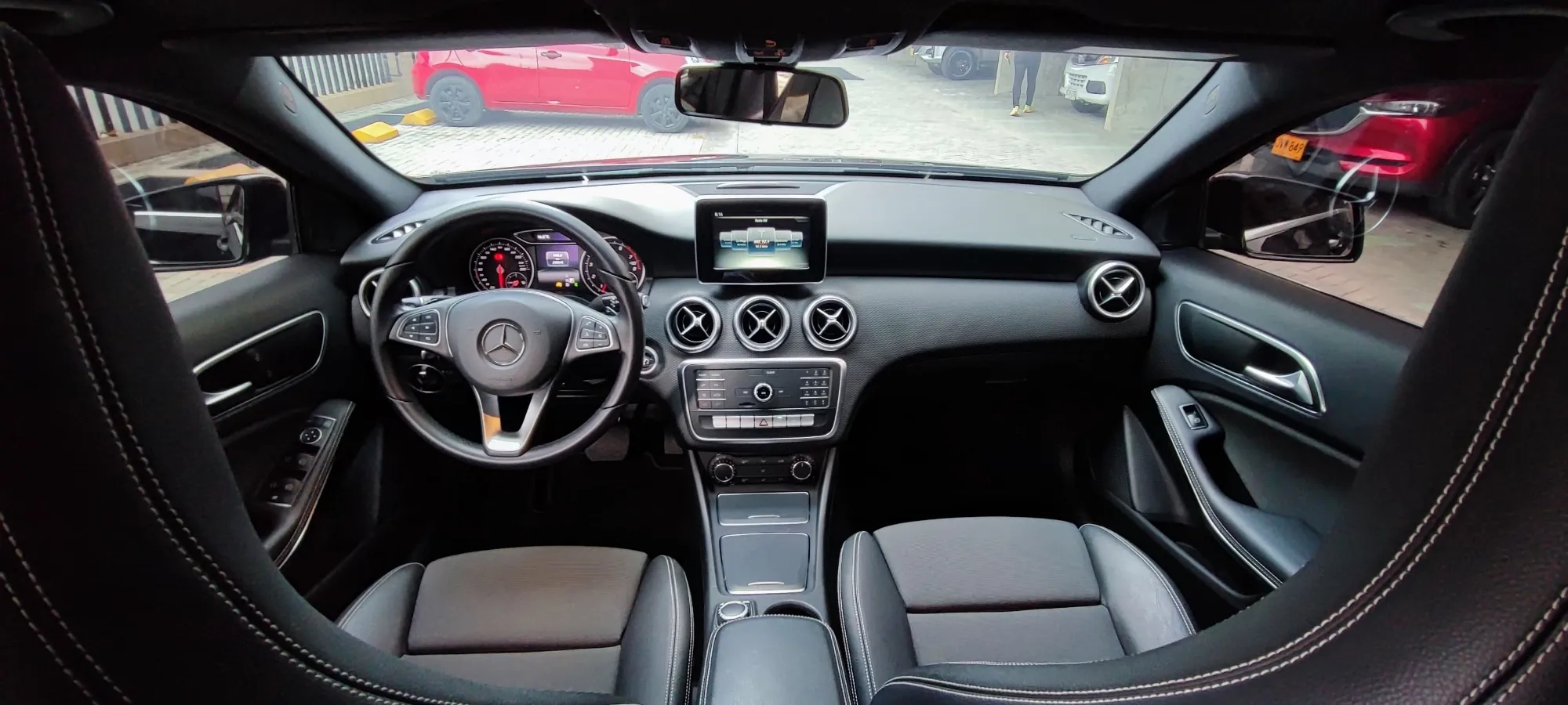 Mercedes Benz a200 poco km 2017