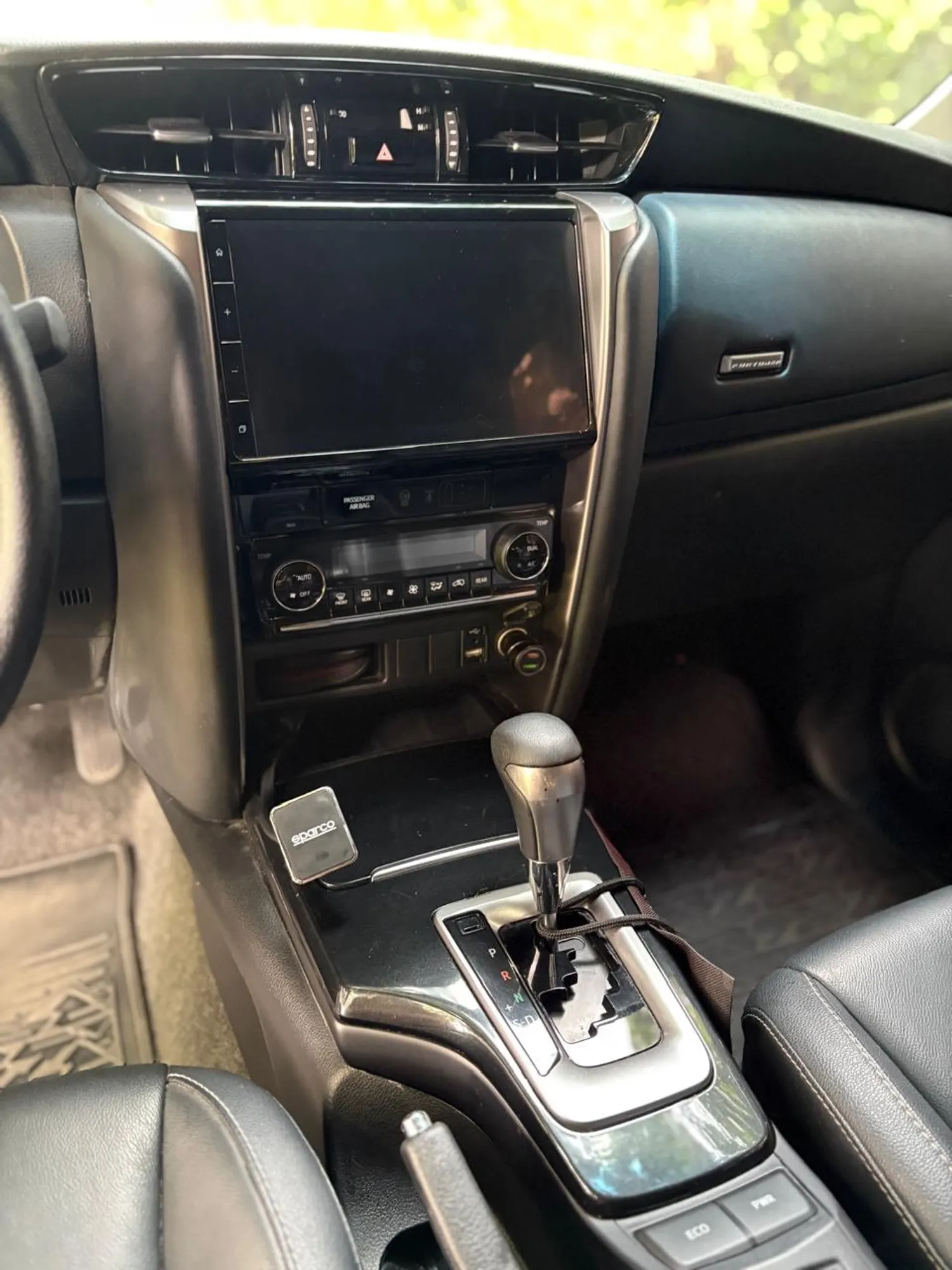 Toyota Fortuner 2023 2.4 Diesel 20.000 kms