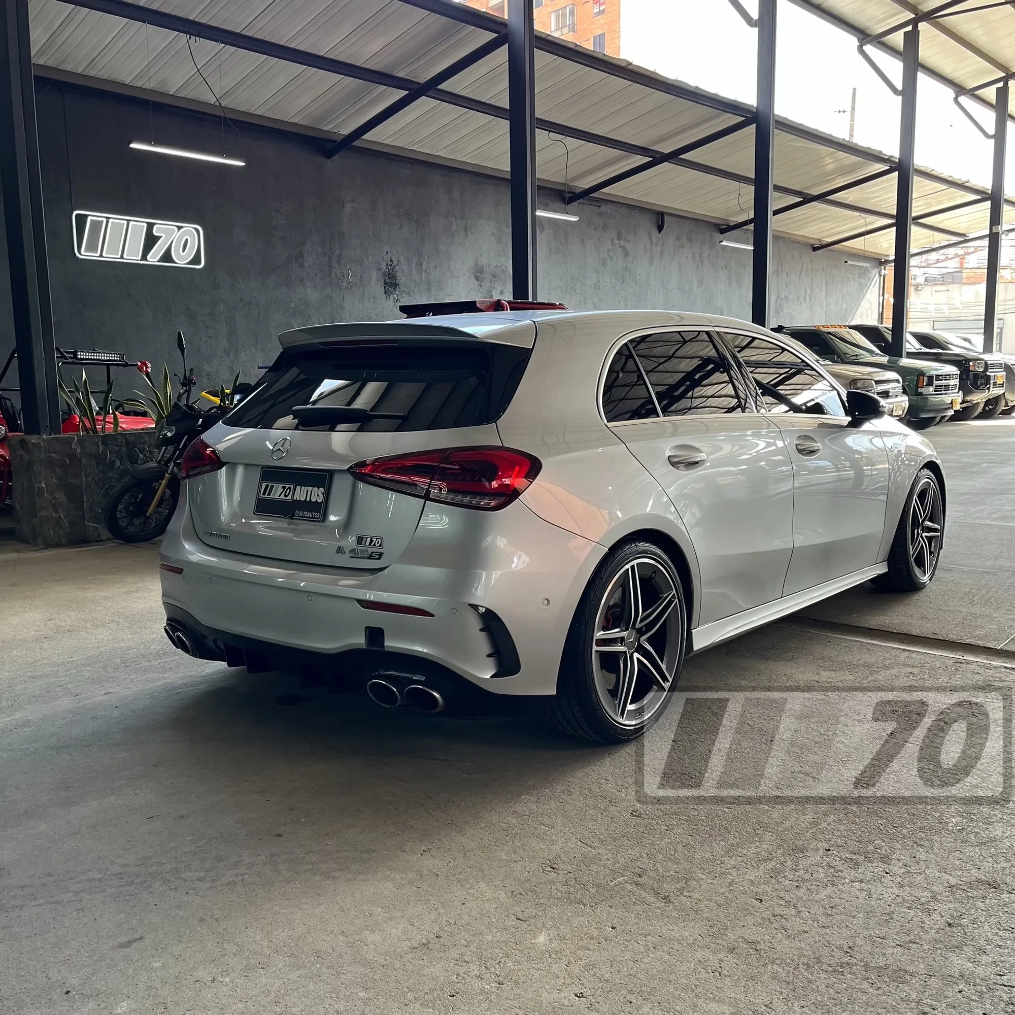 Mercedes Benz AMG A45s