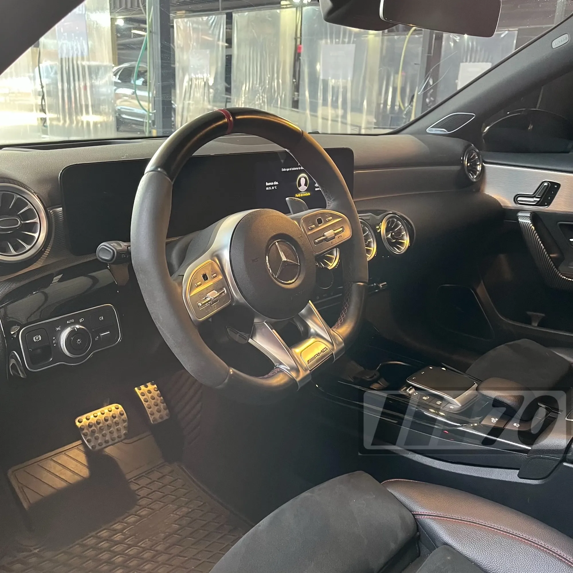 Mercedes Benz AMG A45s