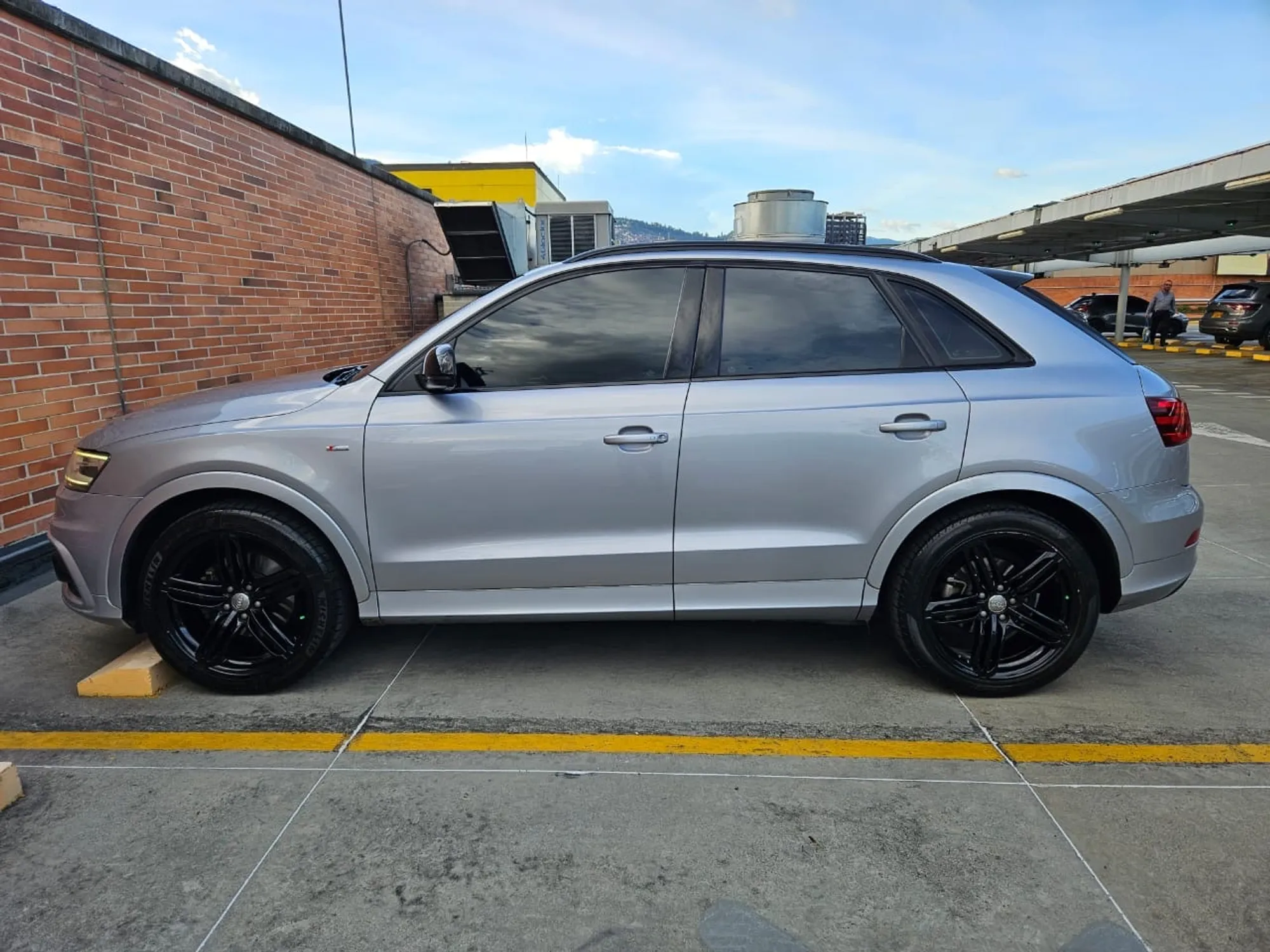 Audi Q3 s line 2015