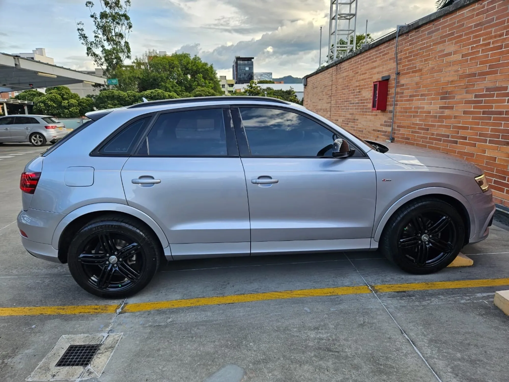 Audi Q3 s line 2015