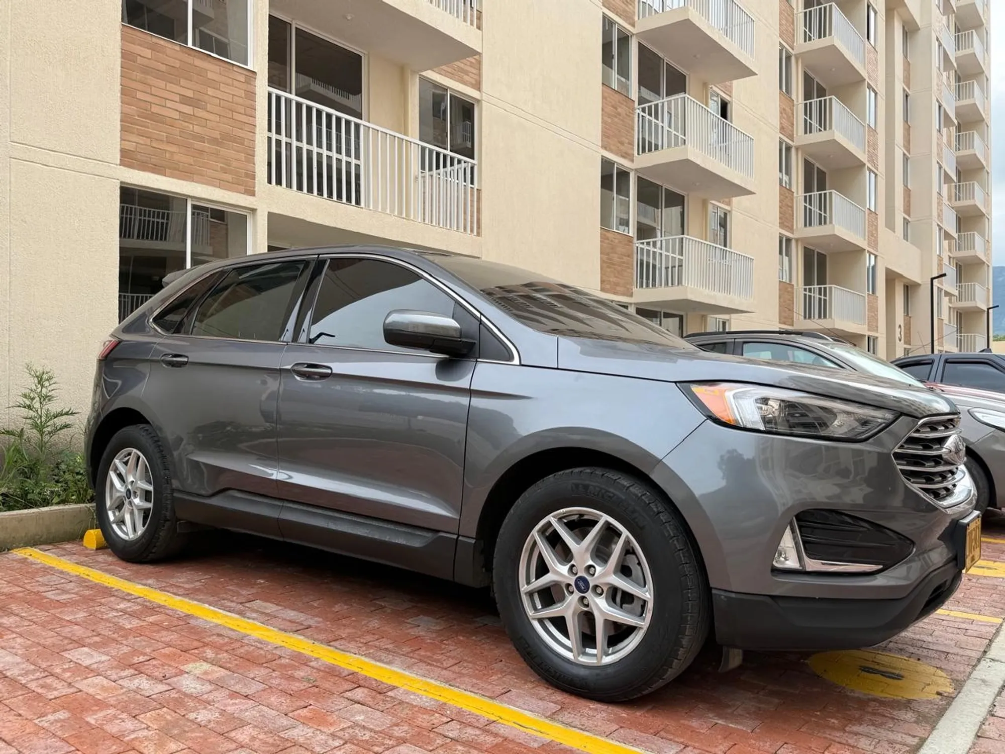 Ford Edge SEL ecoboost turbo 2.0 2022