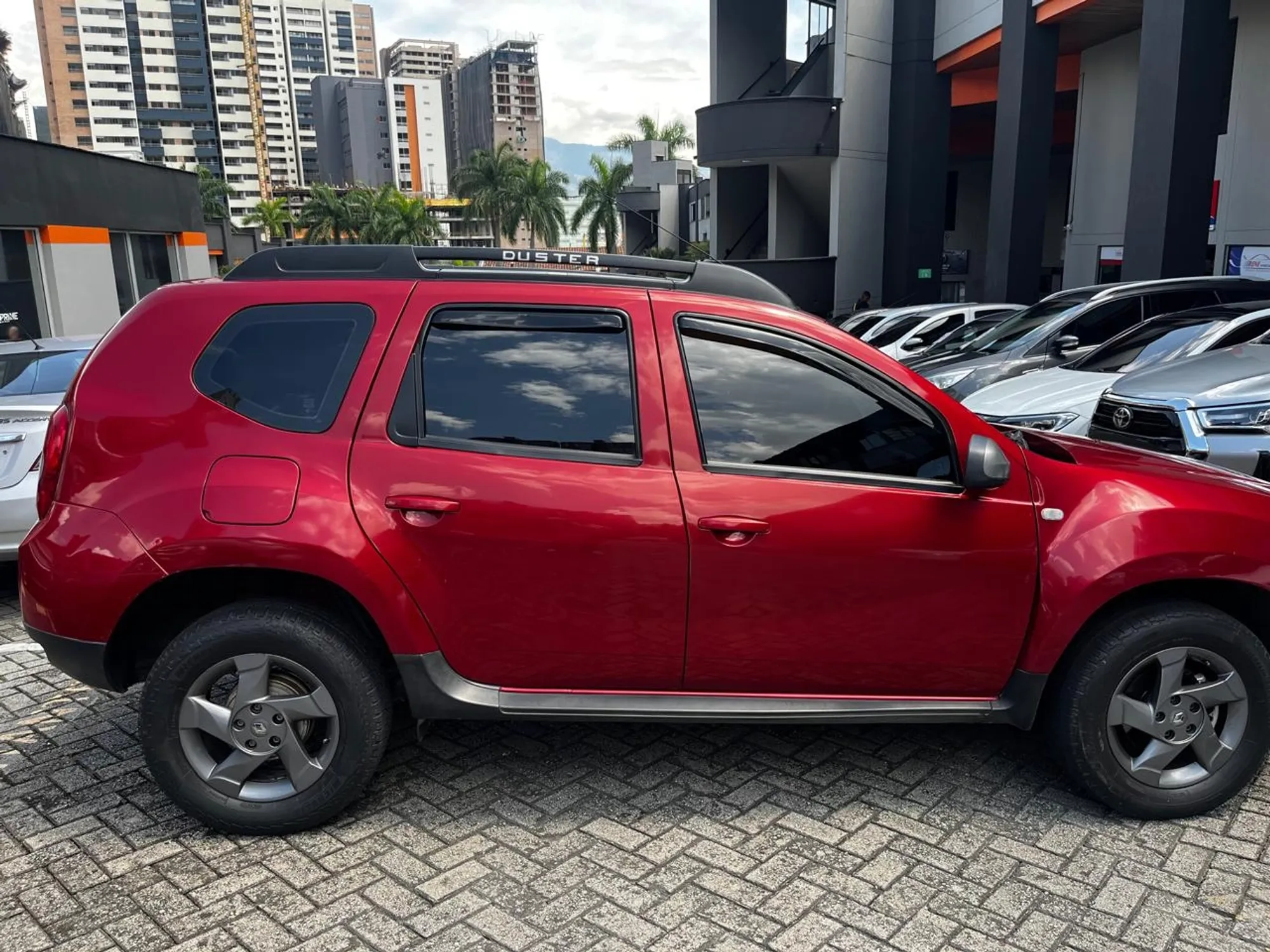 Renault Duster Dinamique Automatica 4x2 modelo 2016