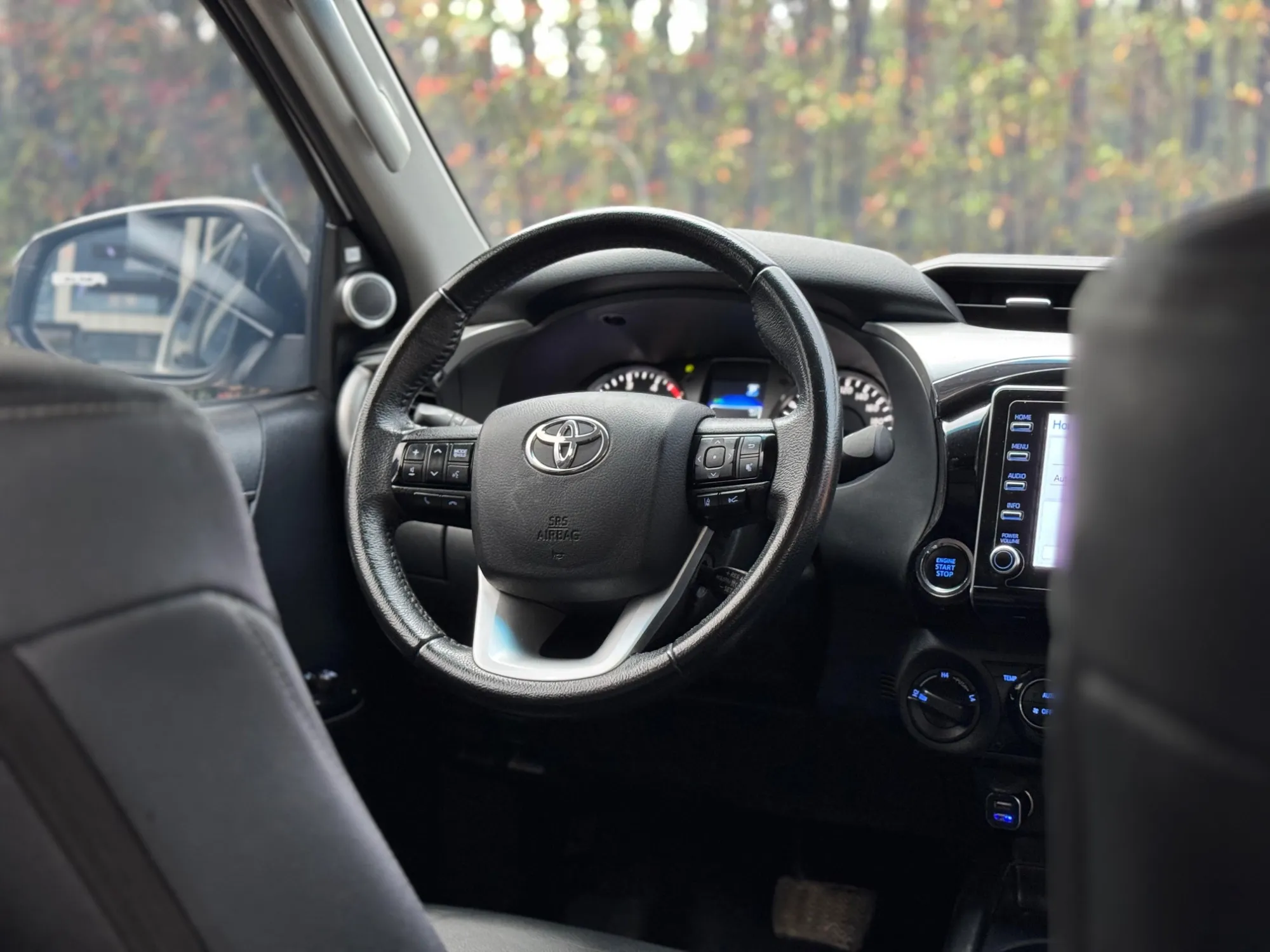 TOYOTA HILUX SRX 2022 DIESEL