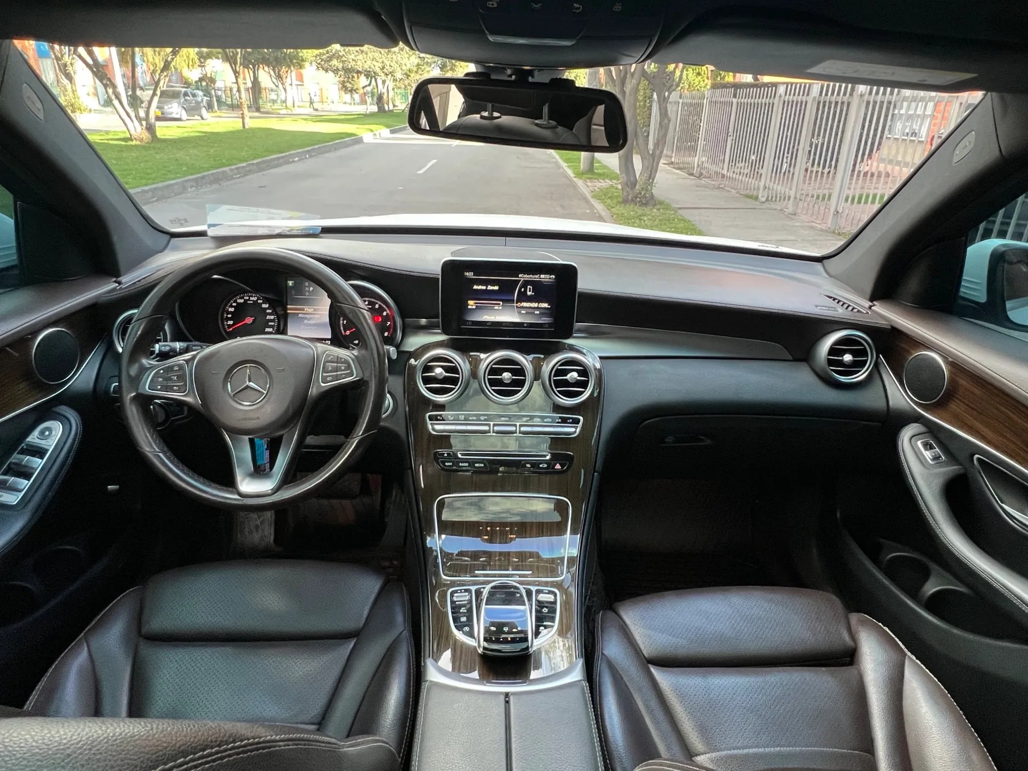 Mercedes Benz glc 250 2016
