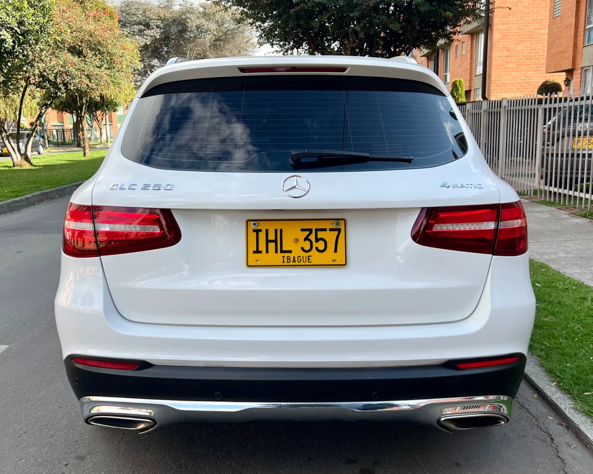 Mercedes Benz glc 250 2016