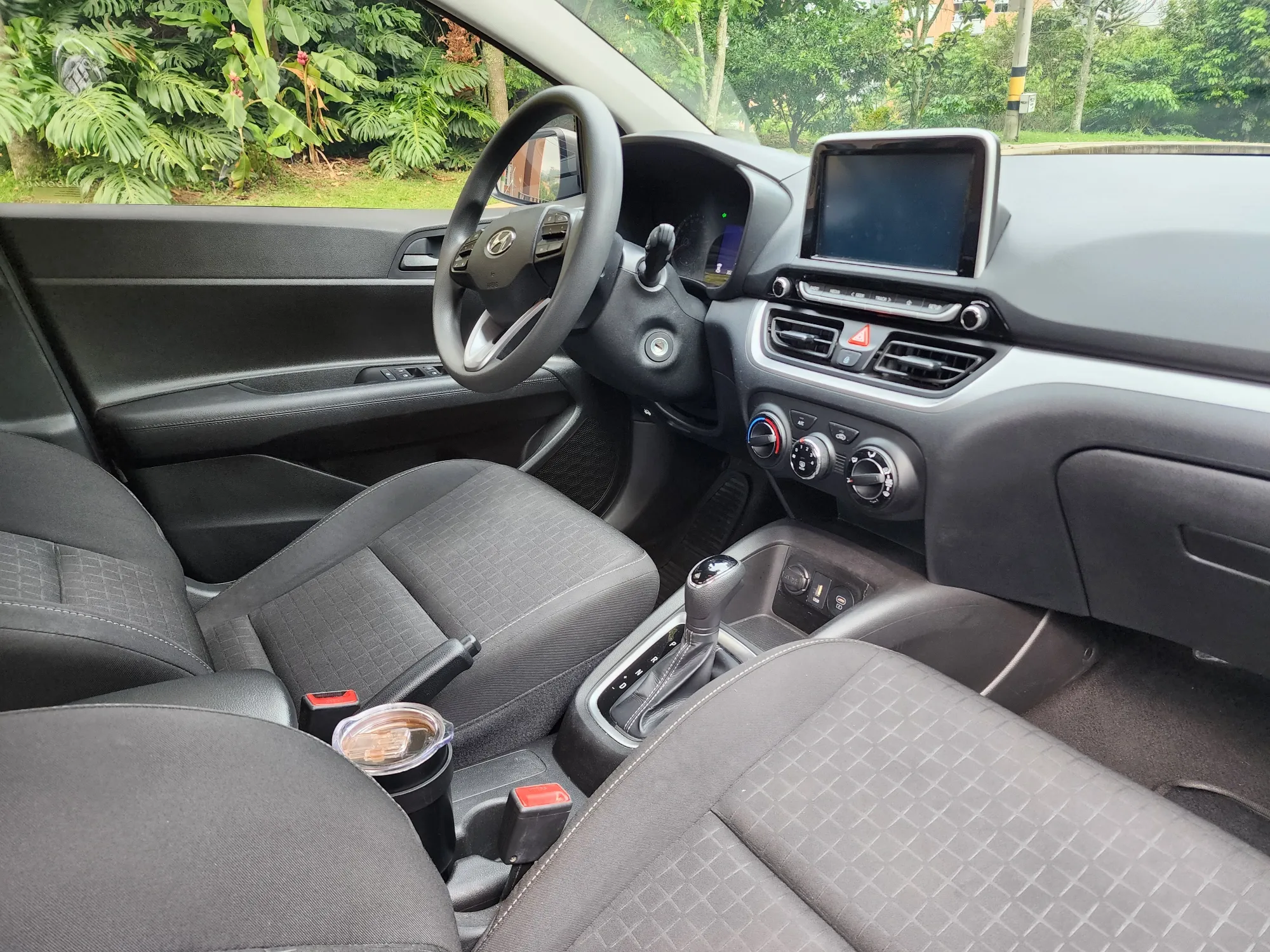 HYUNDAI HB20S AUTOMTICO 2024