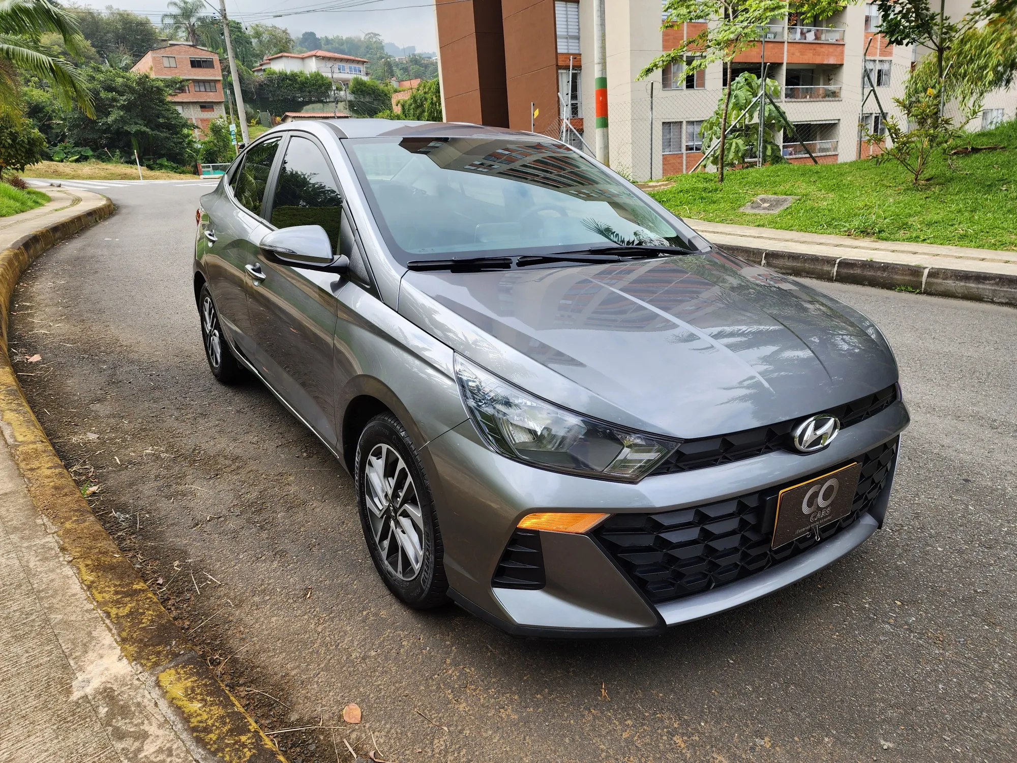 HYUNDAI HB20S AUTOMTICO 2024