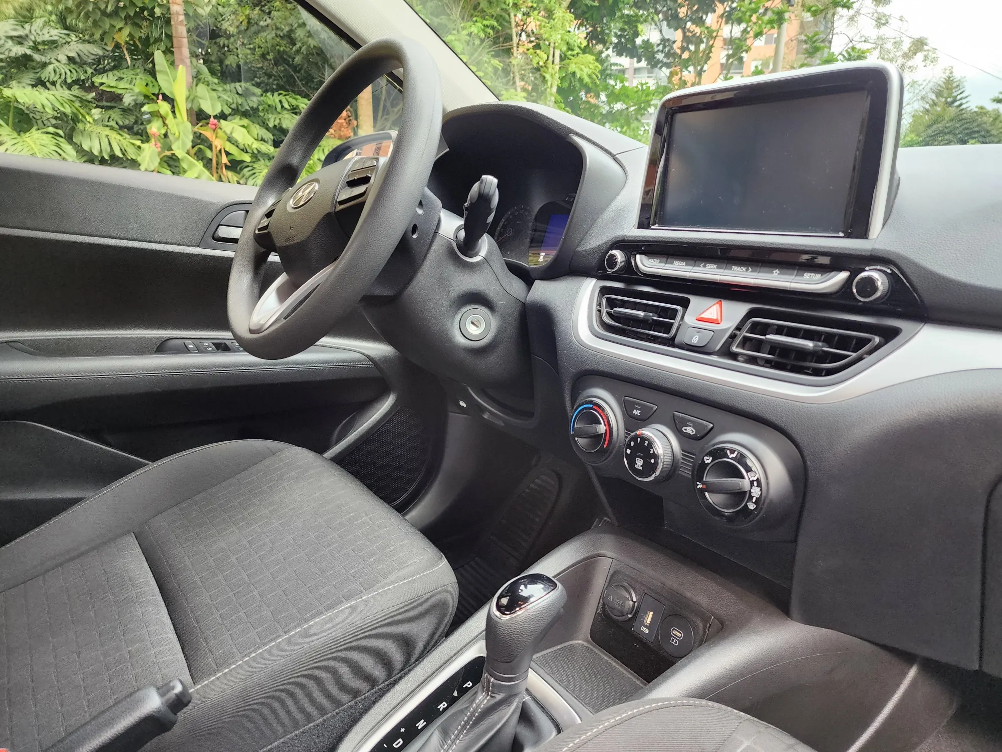 HYUNDAI HB20S AUTOMTICO 2024