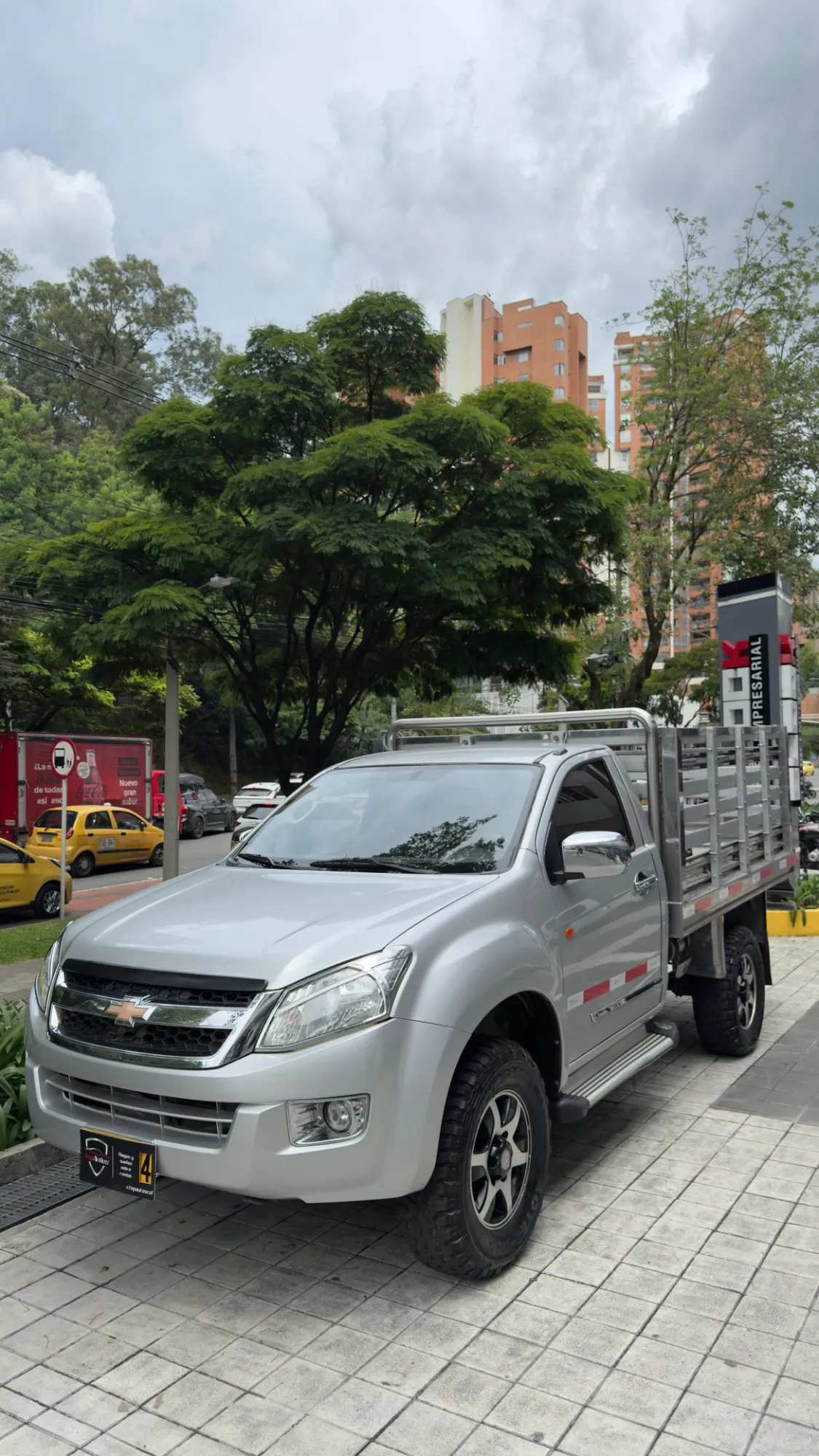 CHEVROLET DMAX ESTACAS