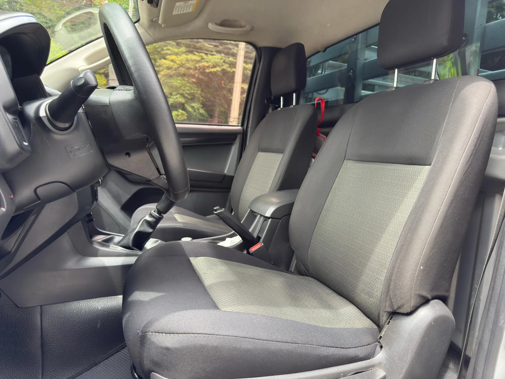 CHEVROLET DMAX ESTACAS