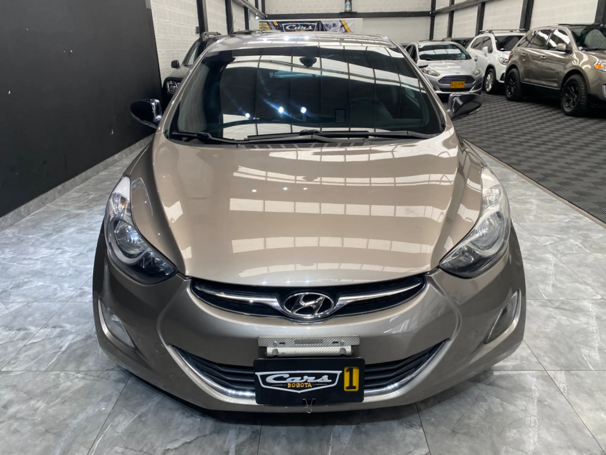 HYUNDAI ELANTRA GLS 1.8L MT