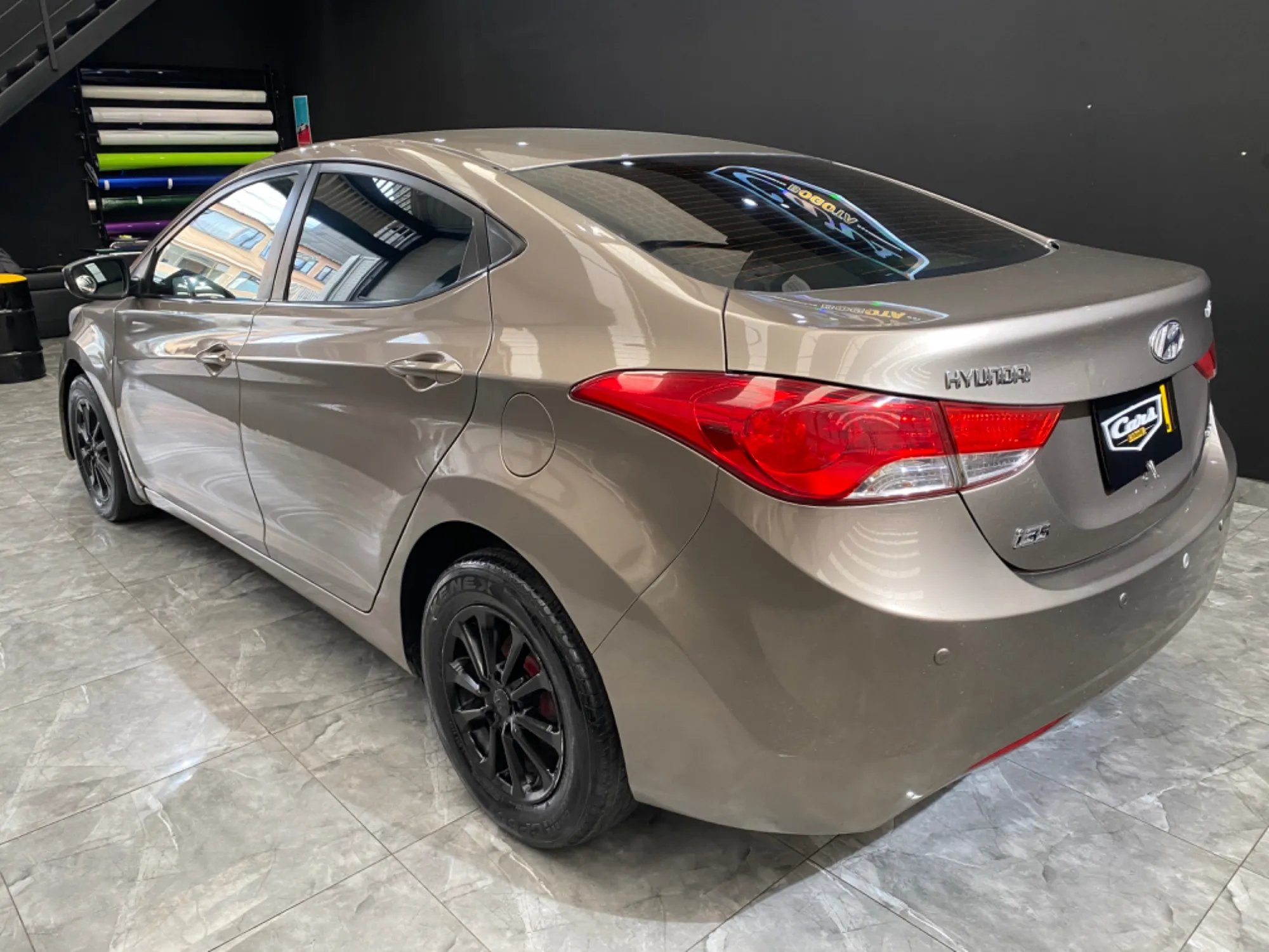 HYUNDAI ELANTRA GLS 1.8L MT