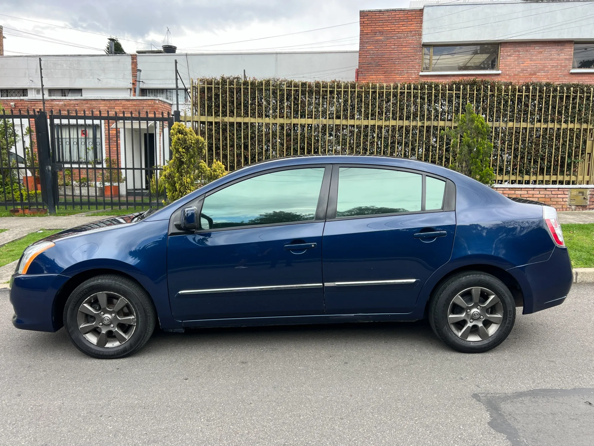 Nissan Sentra 2.0 Automatico Aa Abs Fe Modelo 2012