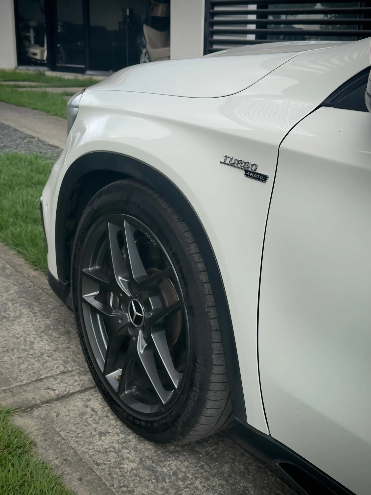 Mercedes Benz GLA 45 AMG 2016