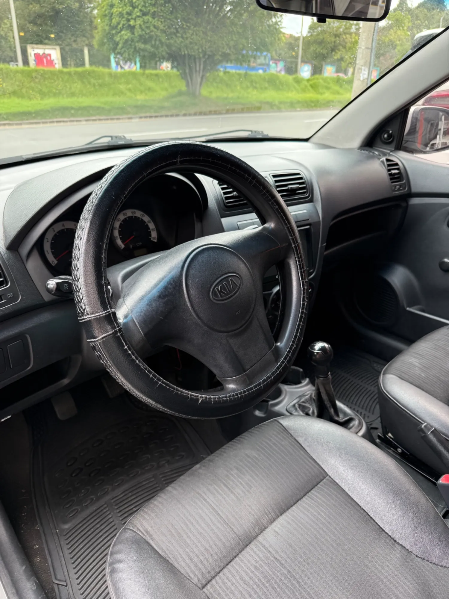 Kia picanto emotion 1.1 2011