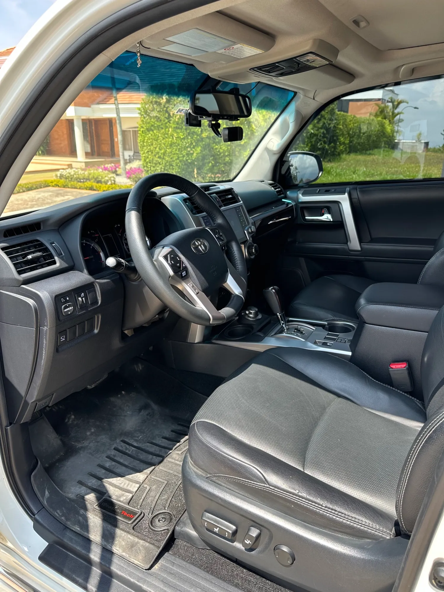 Toyota 4Runner Limited Blindaje 3