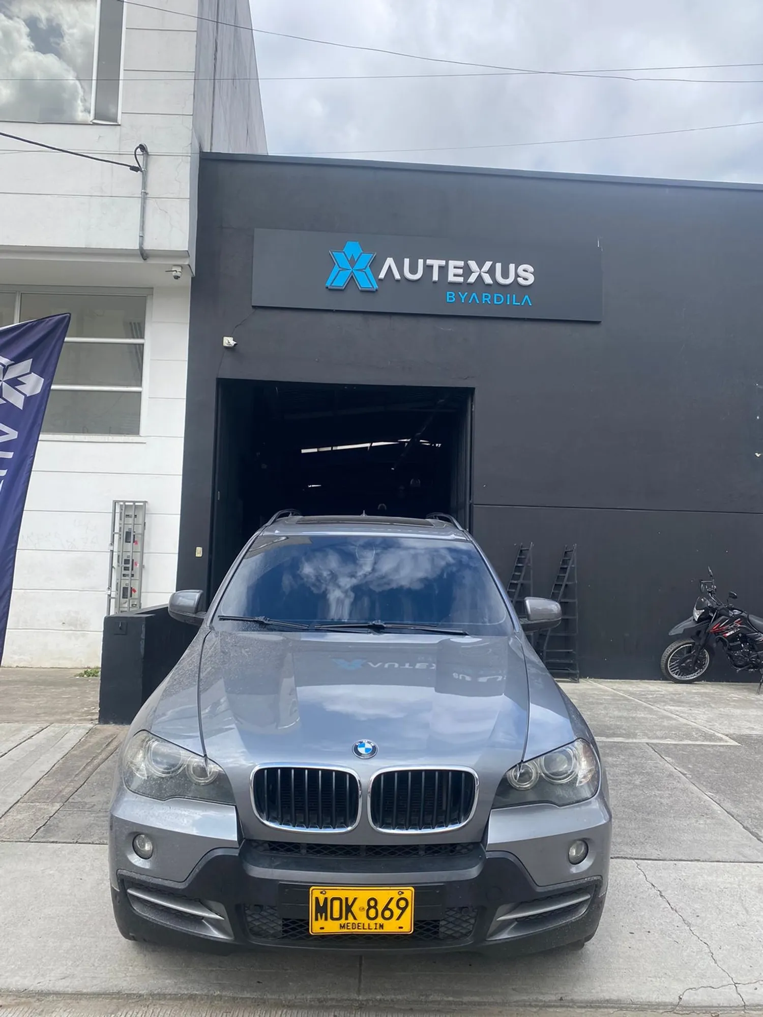 BMW X5 E70 3.0si TP 3000CC 2009 SUNROOF AWD