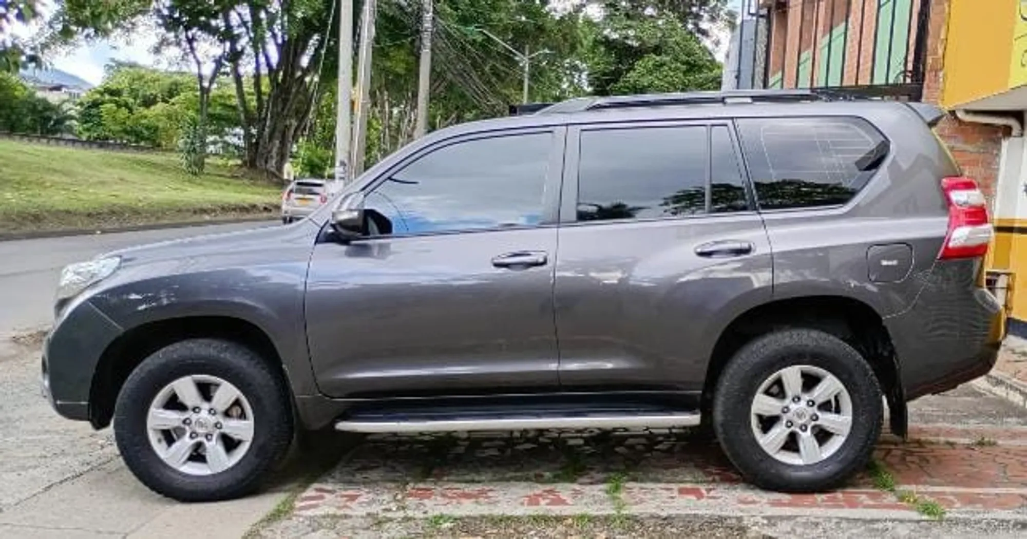 Toyota prado TXL 2015 diesel 