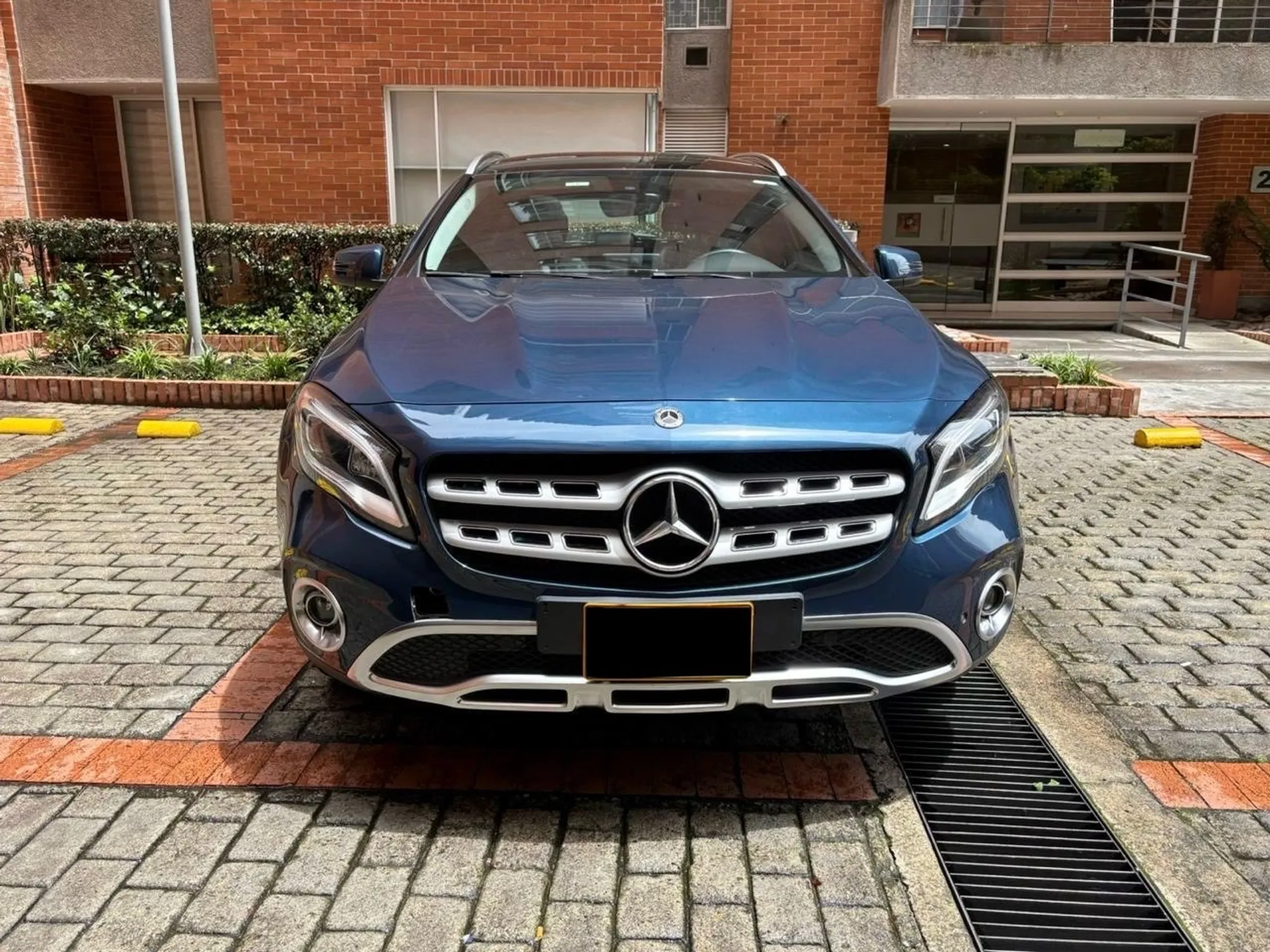 Mercedes Benz GLA200 1.6 Urban 2020 