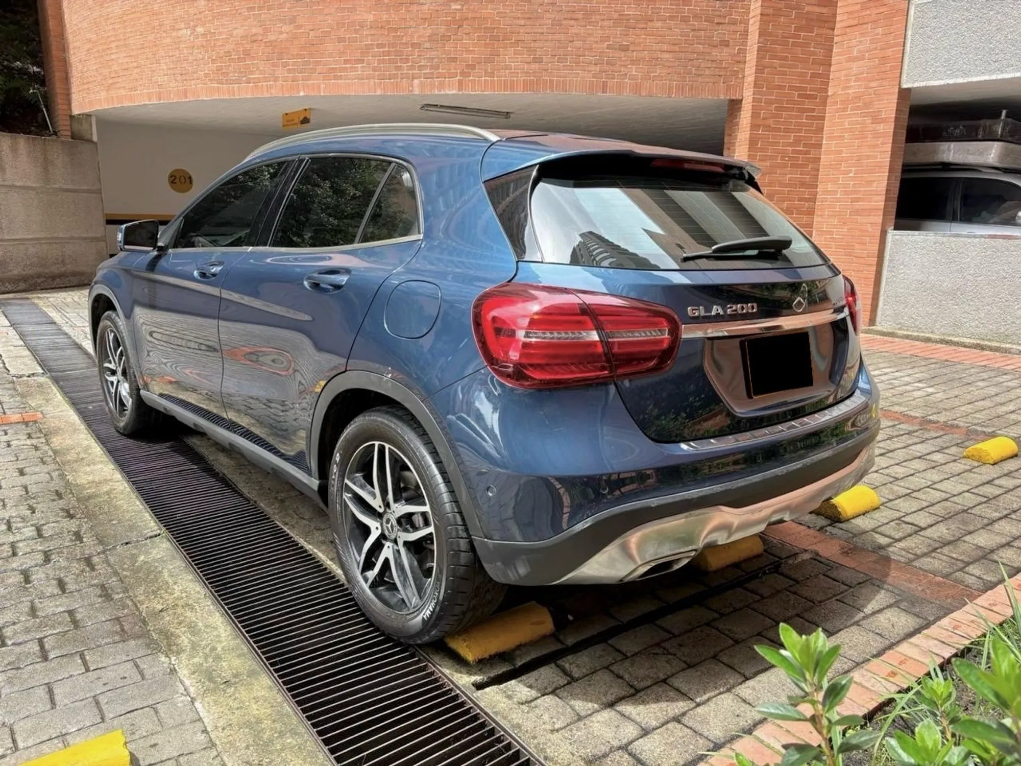 Mercedes Benz GLA200 1.6 Urban 2020 