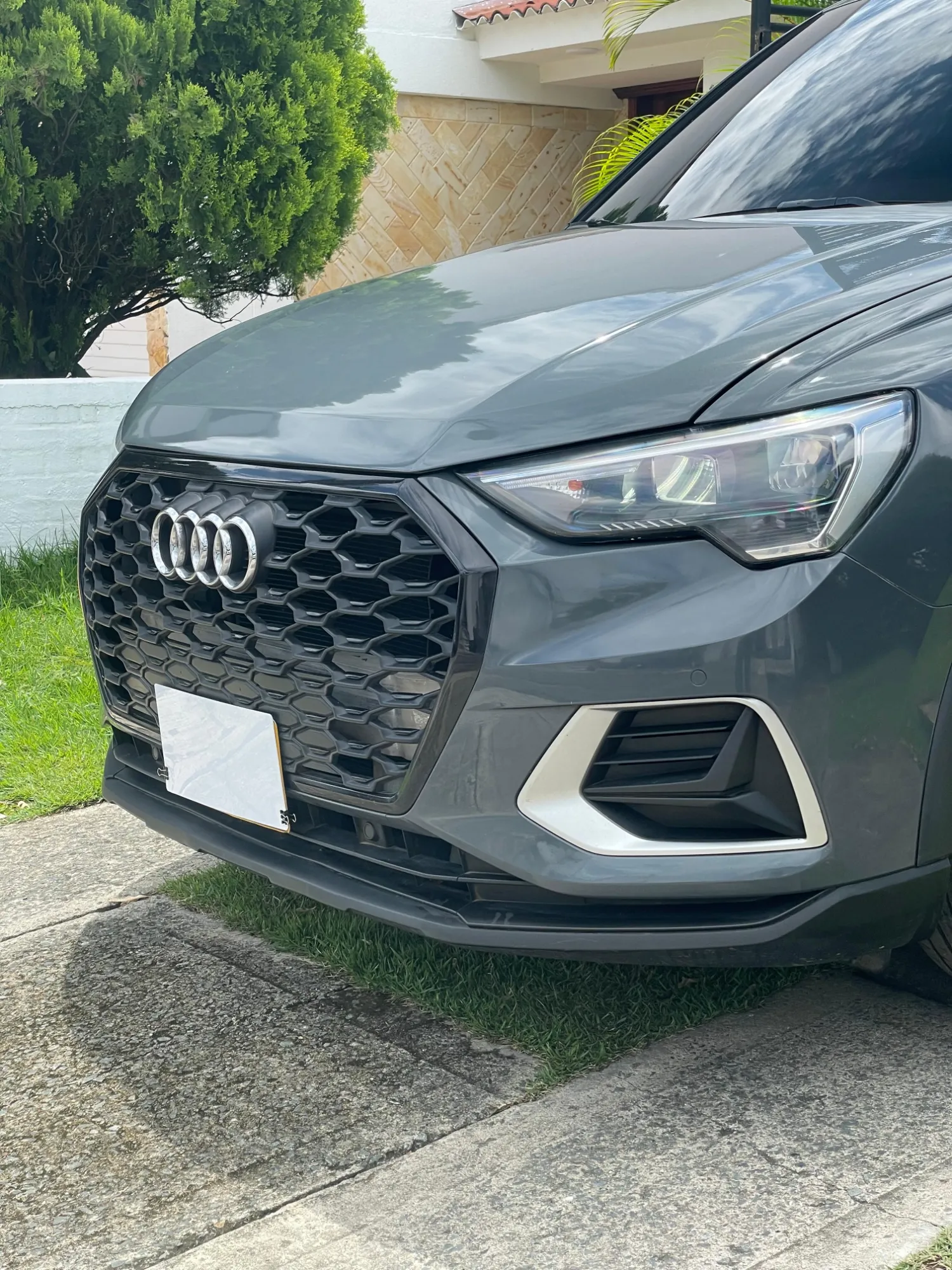 Audi Q3 Attraction 2019