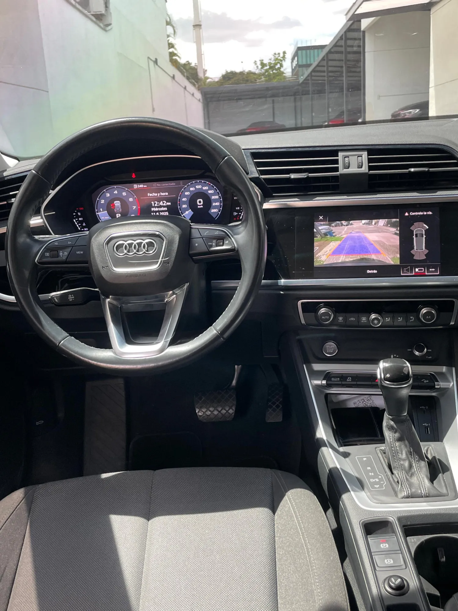 Audi Q3 Attraction 2019