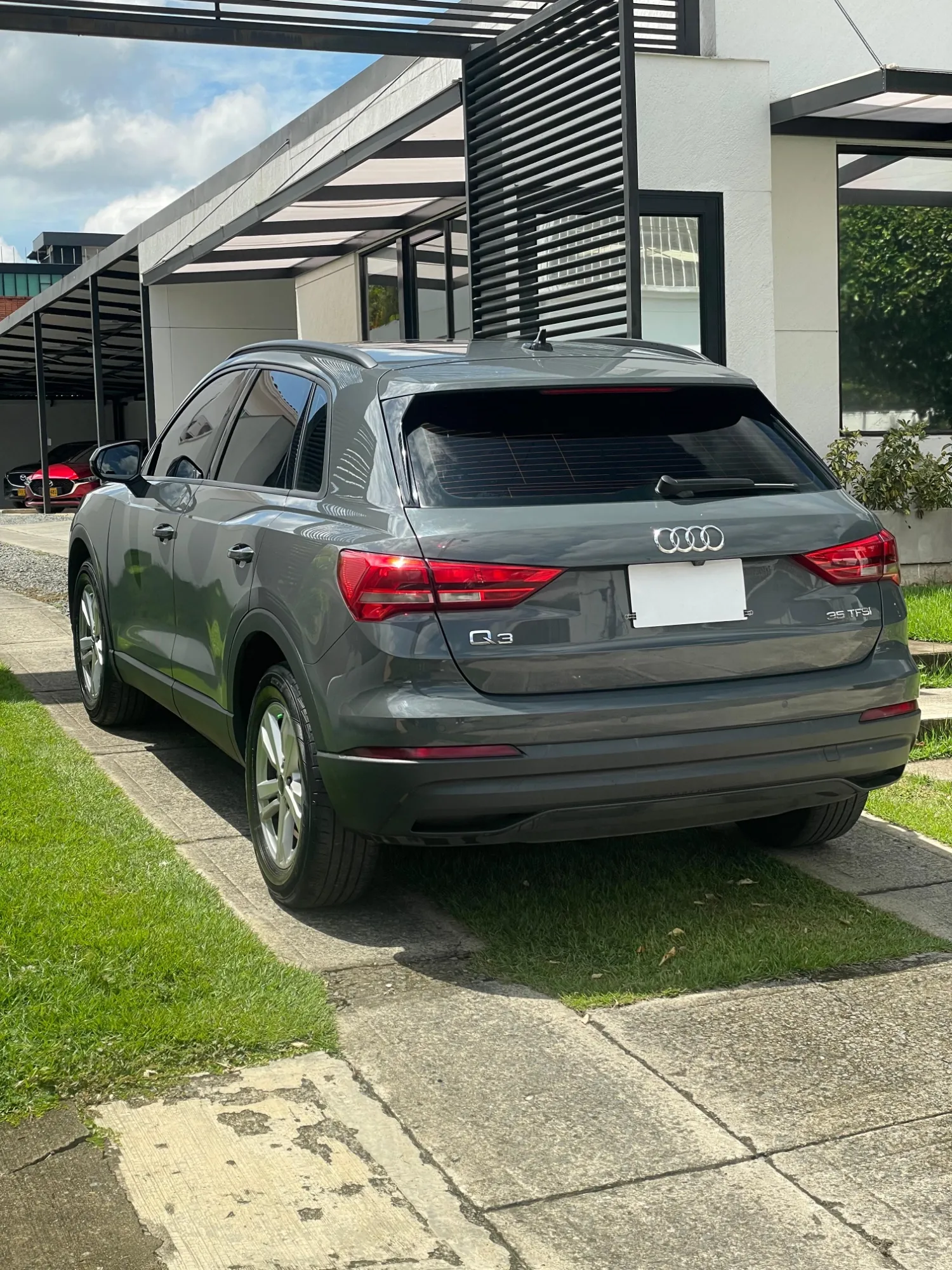 Audi Q3 Attraction 2019