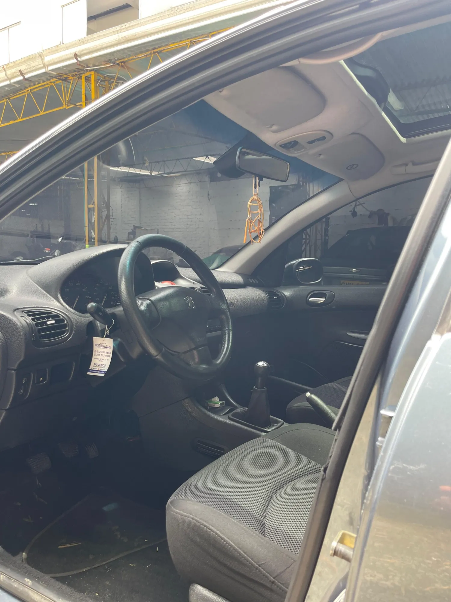 Peugeot 206  1.6cc Midnight