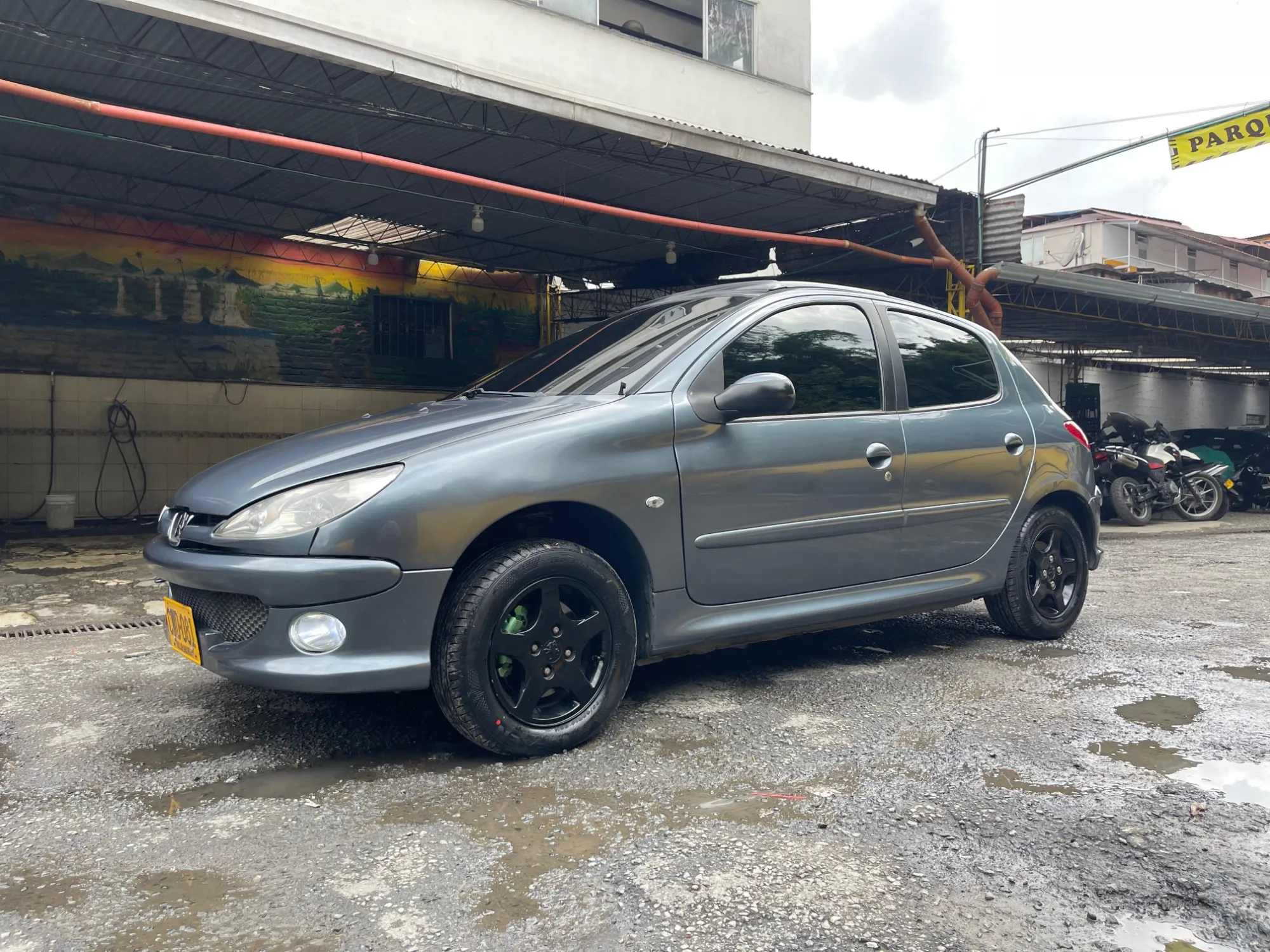Peugeot 206  1.6cc Midnight