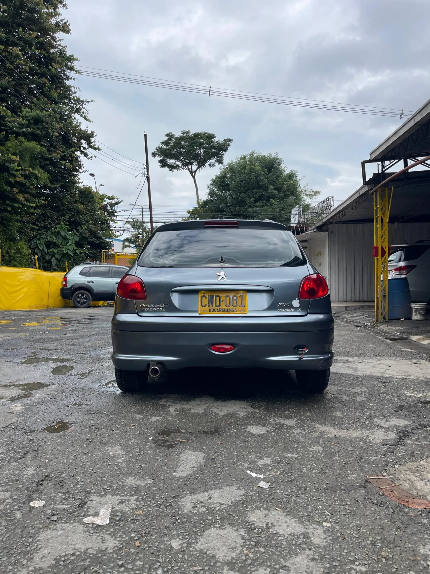 Peugeot 206  1.6cc Midnight