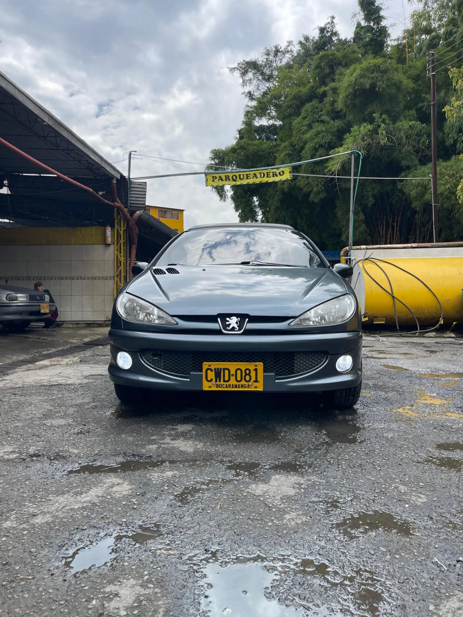 Peugeot 206  1.6cc Midnight
