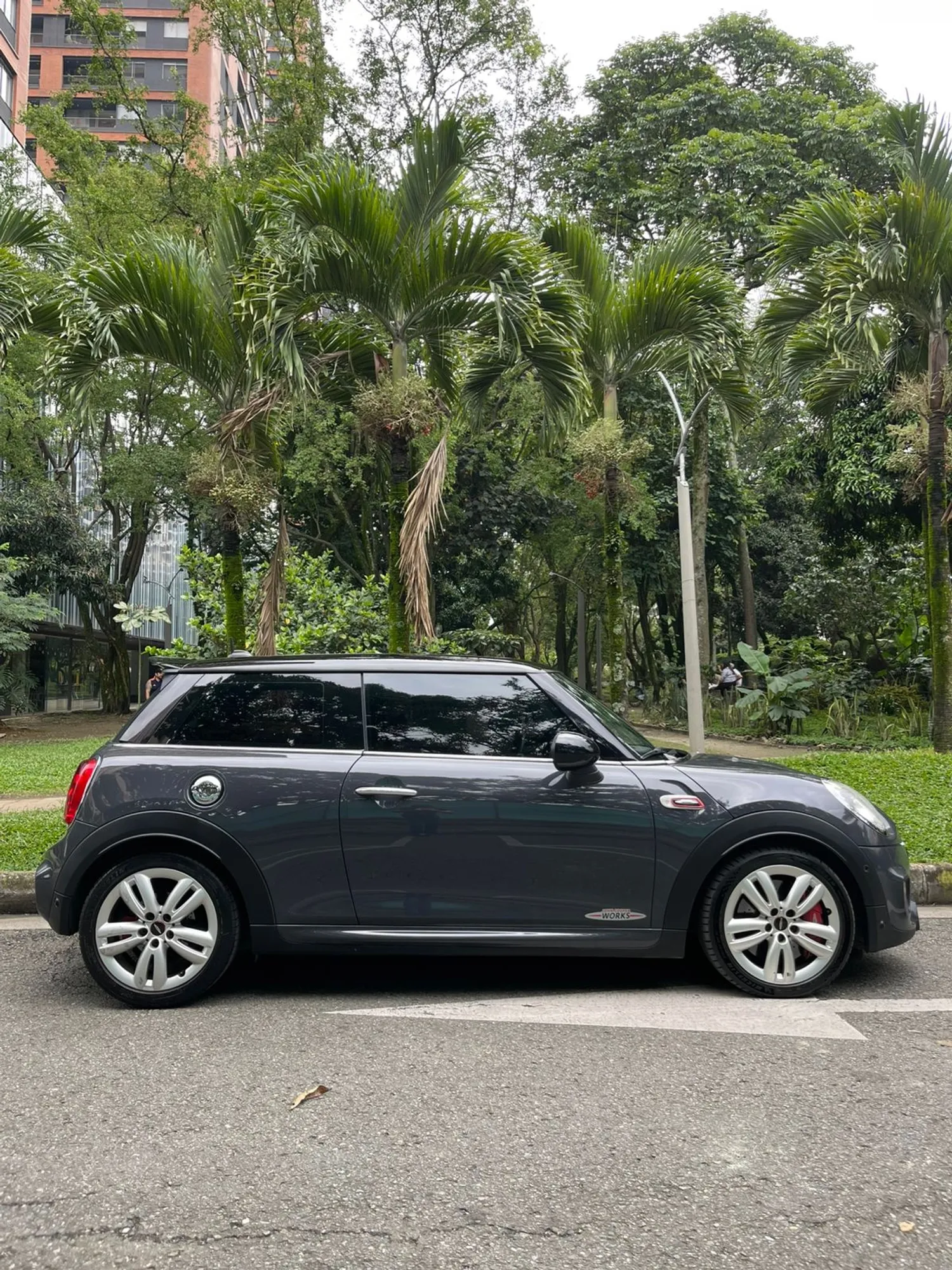 MINI JOHN COOPER WORKS 2.0 TURBO AUTOMATICO