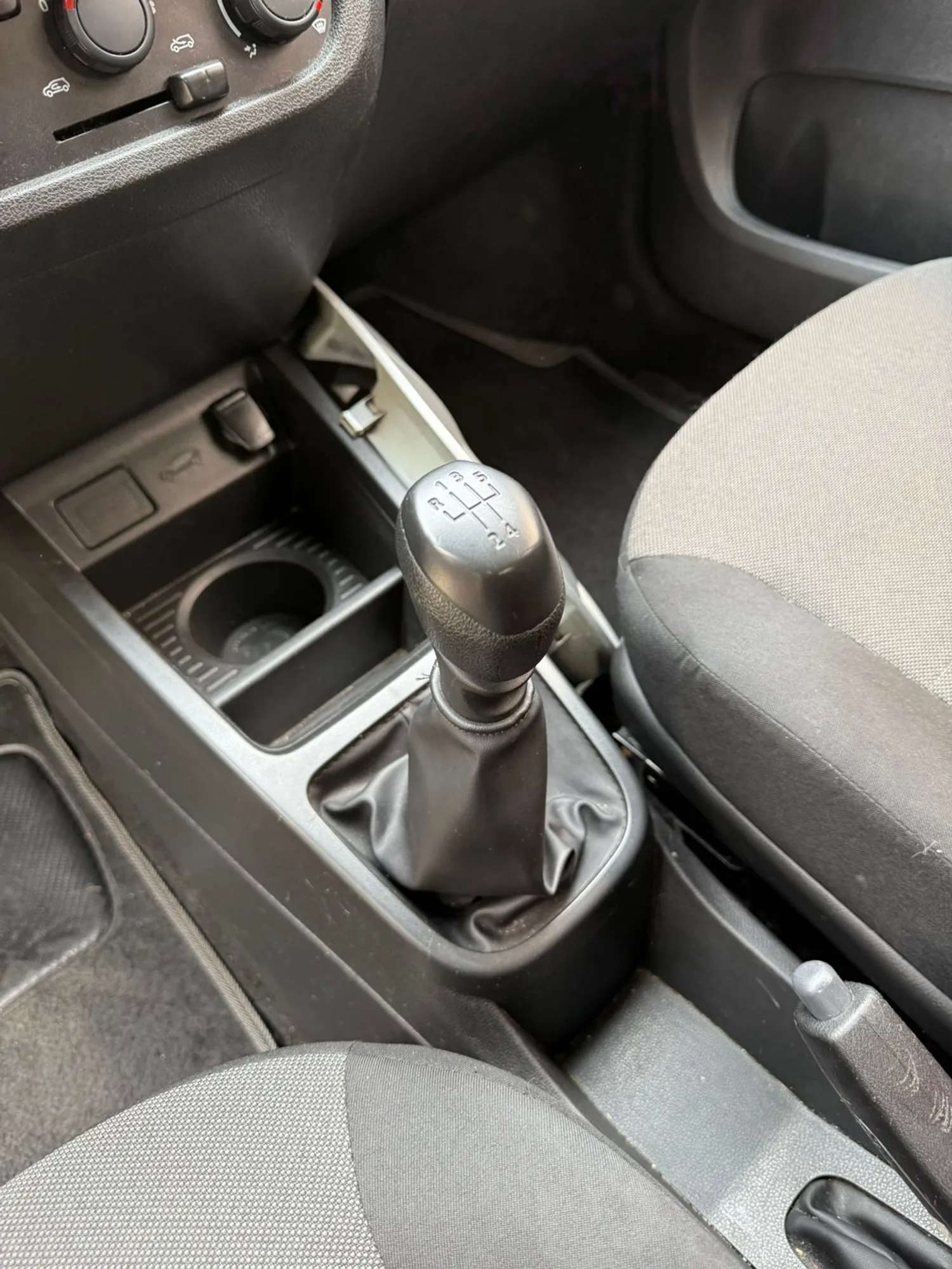 RENAULT KWID ZEN