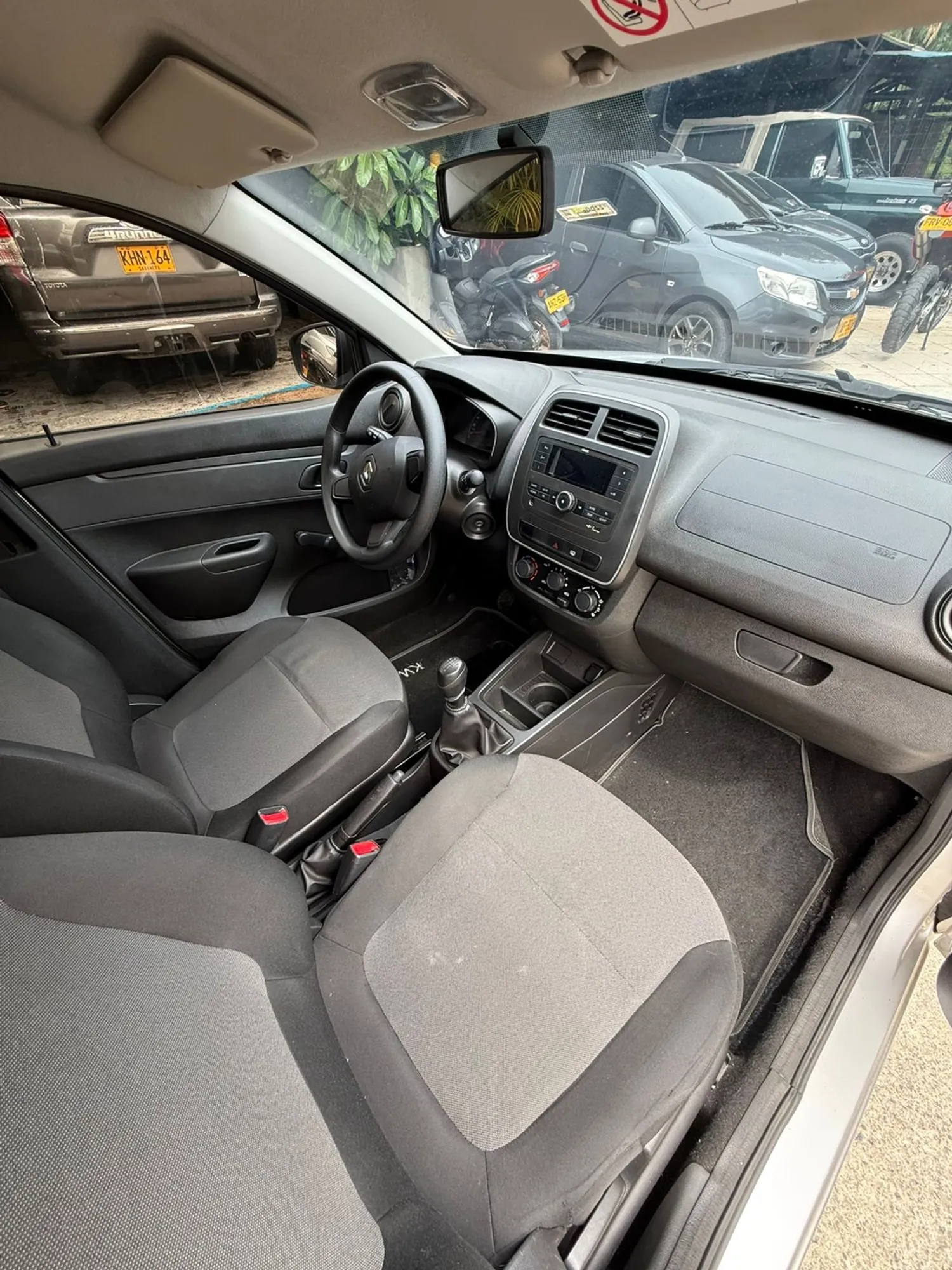 RENAULT KWID ZEN